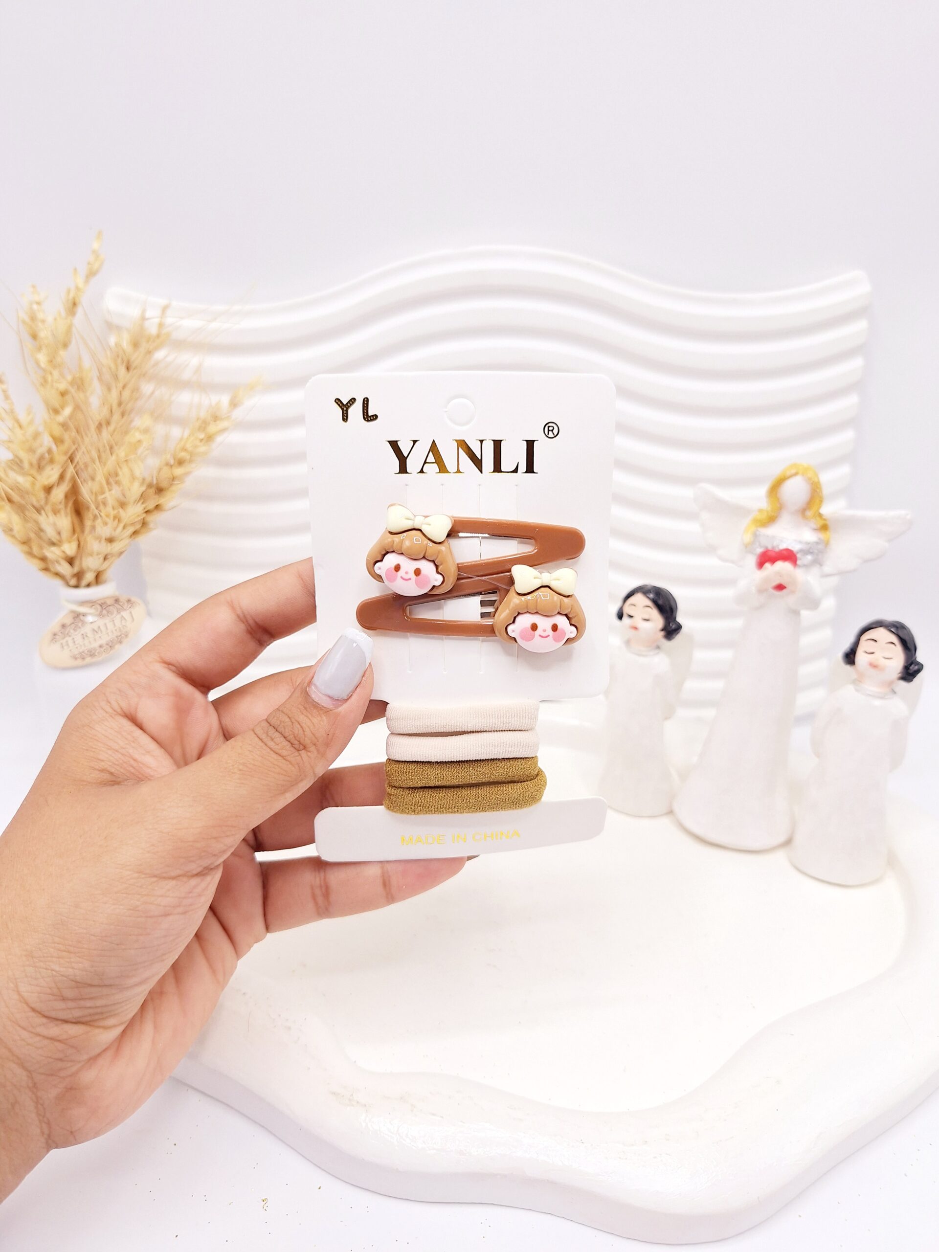 ست گیره و کش مو کارتی YANI طرح دختر نود