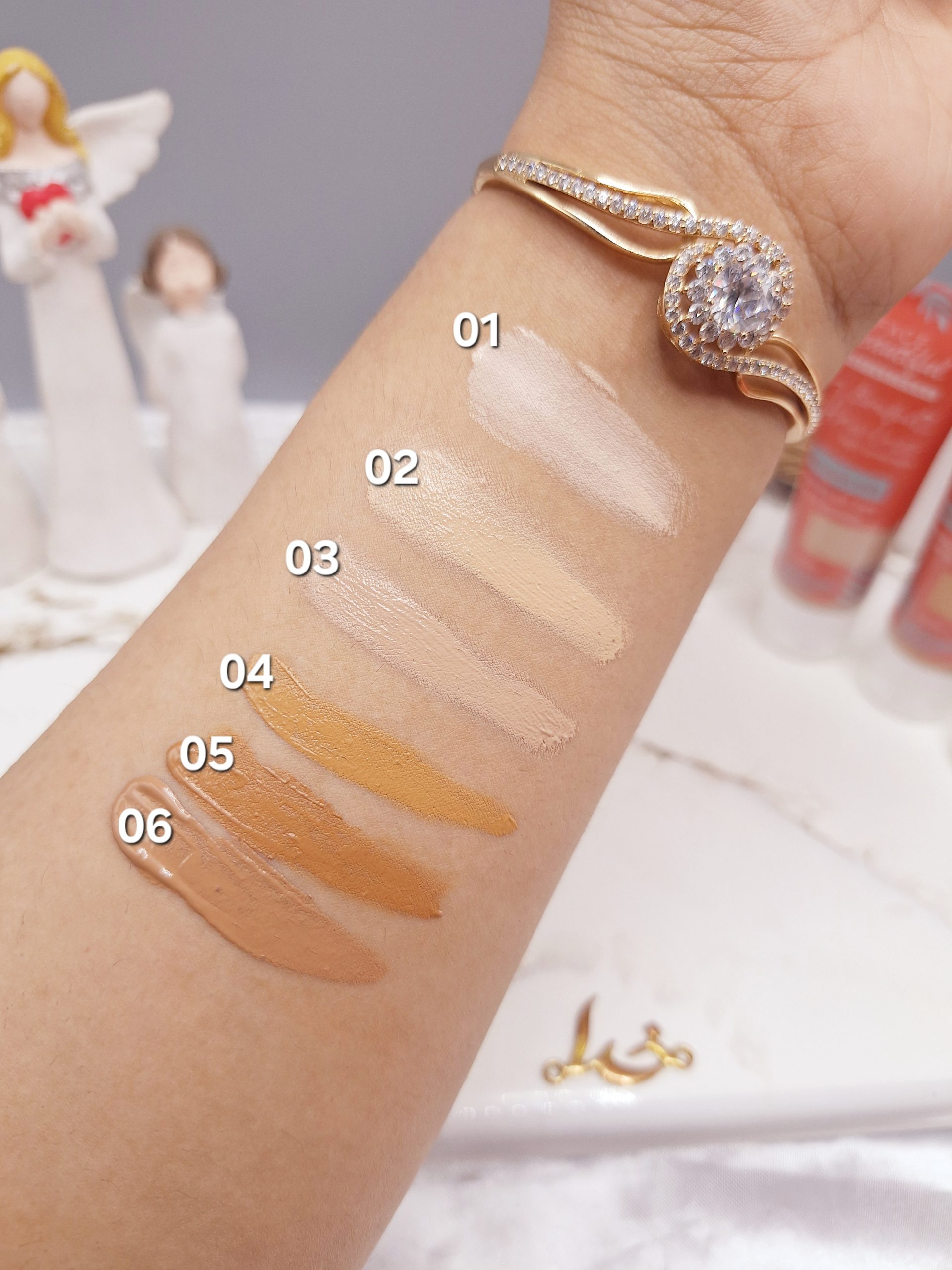 کرم پودر تیوپی برند Hawless کد FD803