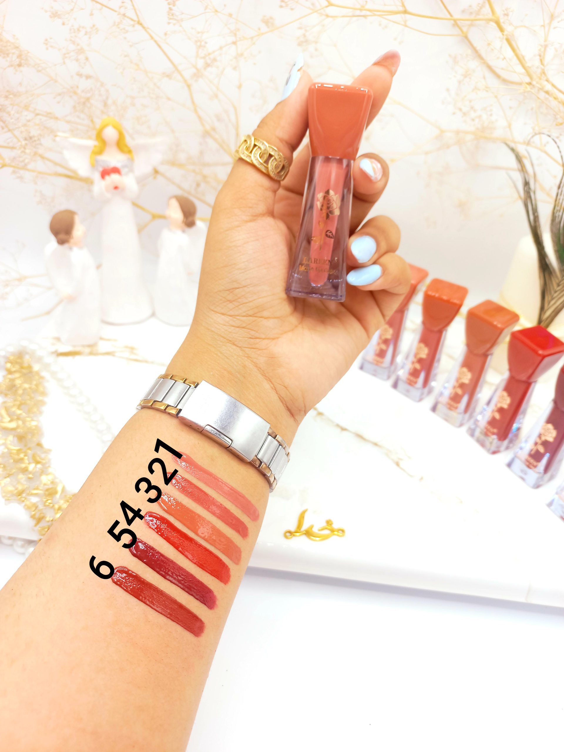 رژ مایع پرطرفدار مات لرن Matte LAREEN کد D040