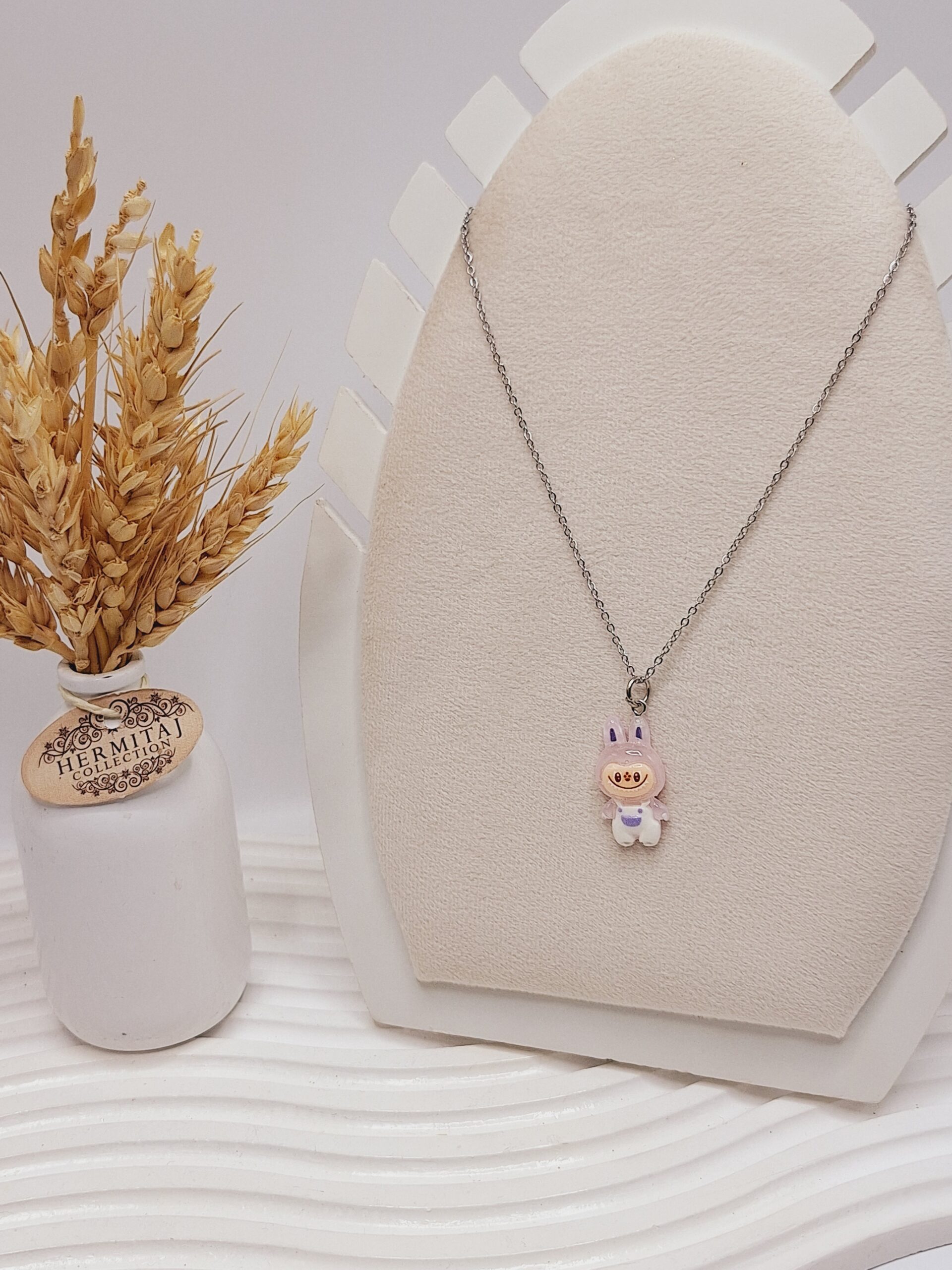 گردنبند لبوبو شب تاب (بنفش)