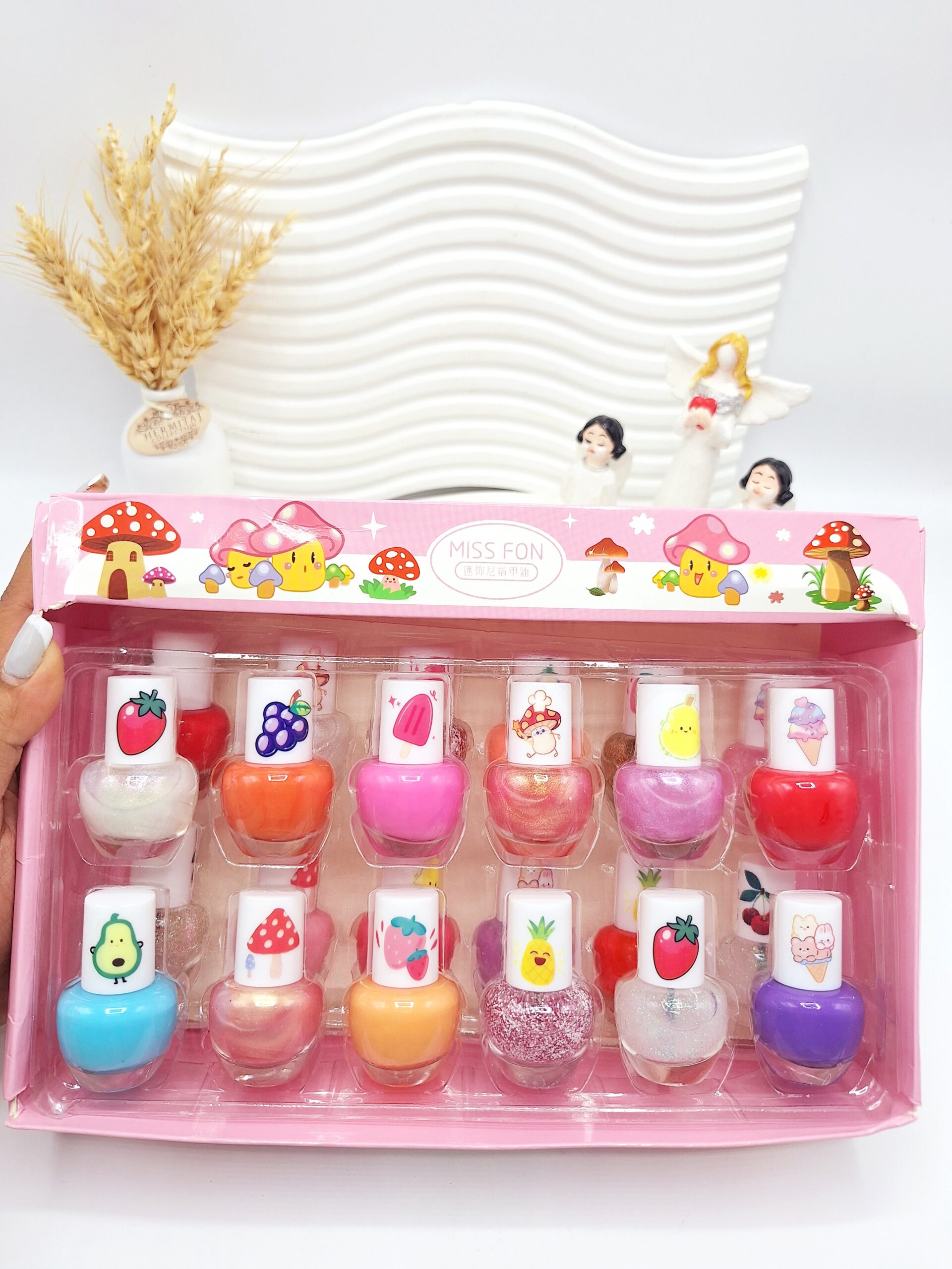 پک 12 تایی لاک خوش رنگ میوه ای طرح گرد N533