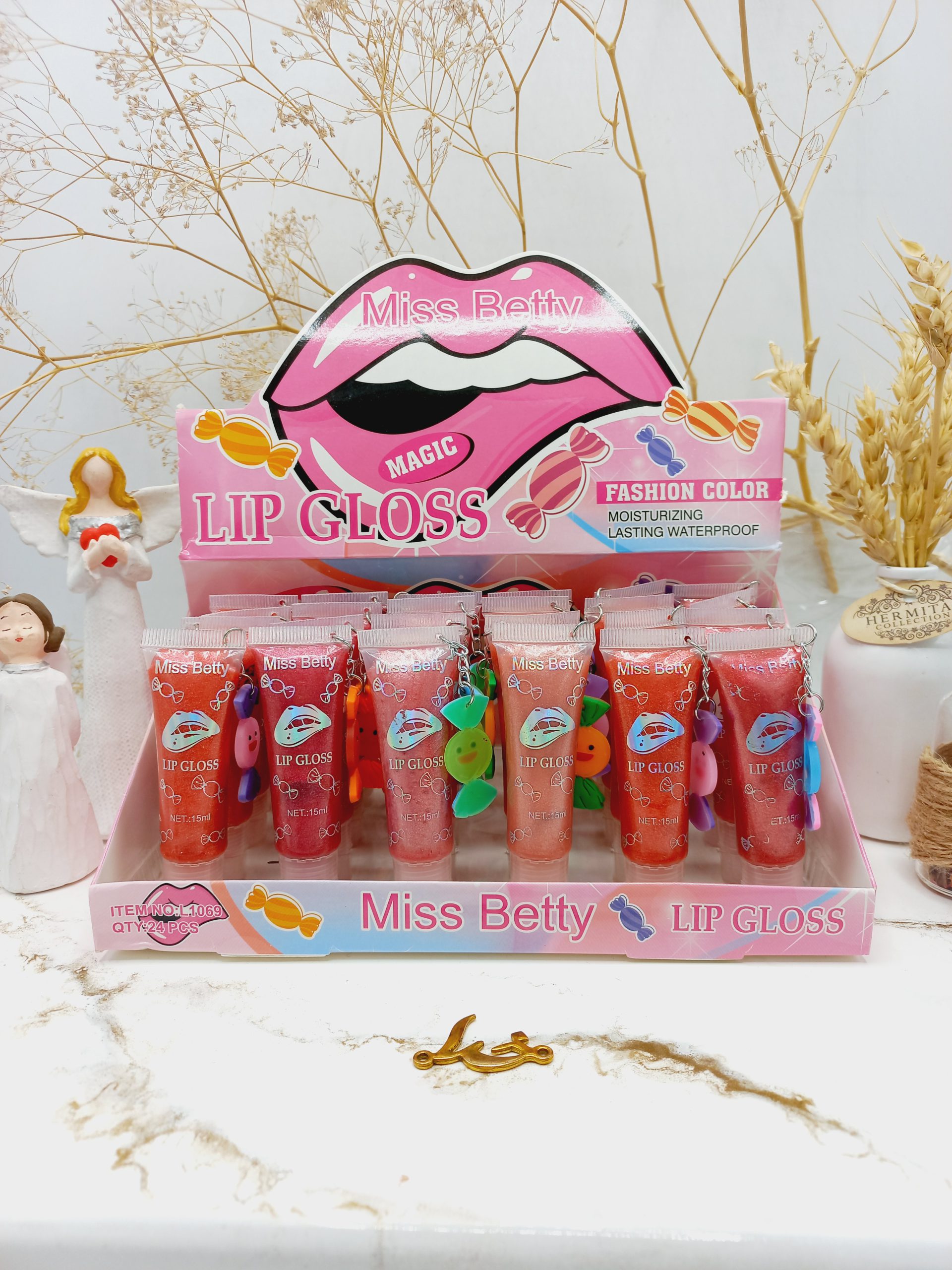 برق لب ضدآب شکلاتی میس بتی Miss Betty کد L1069