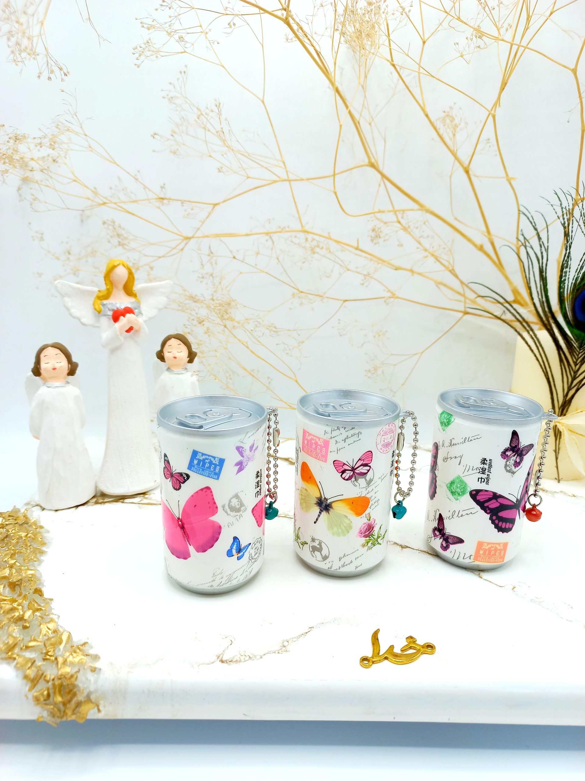 دستمال مرطوب قوطی طرح پروانه رقصان کد  H016