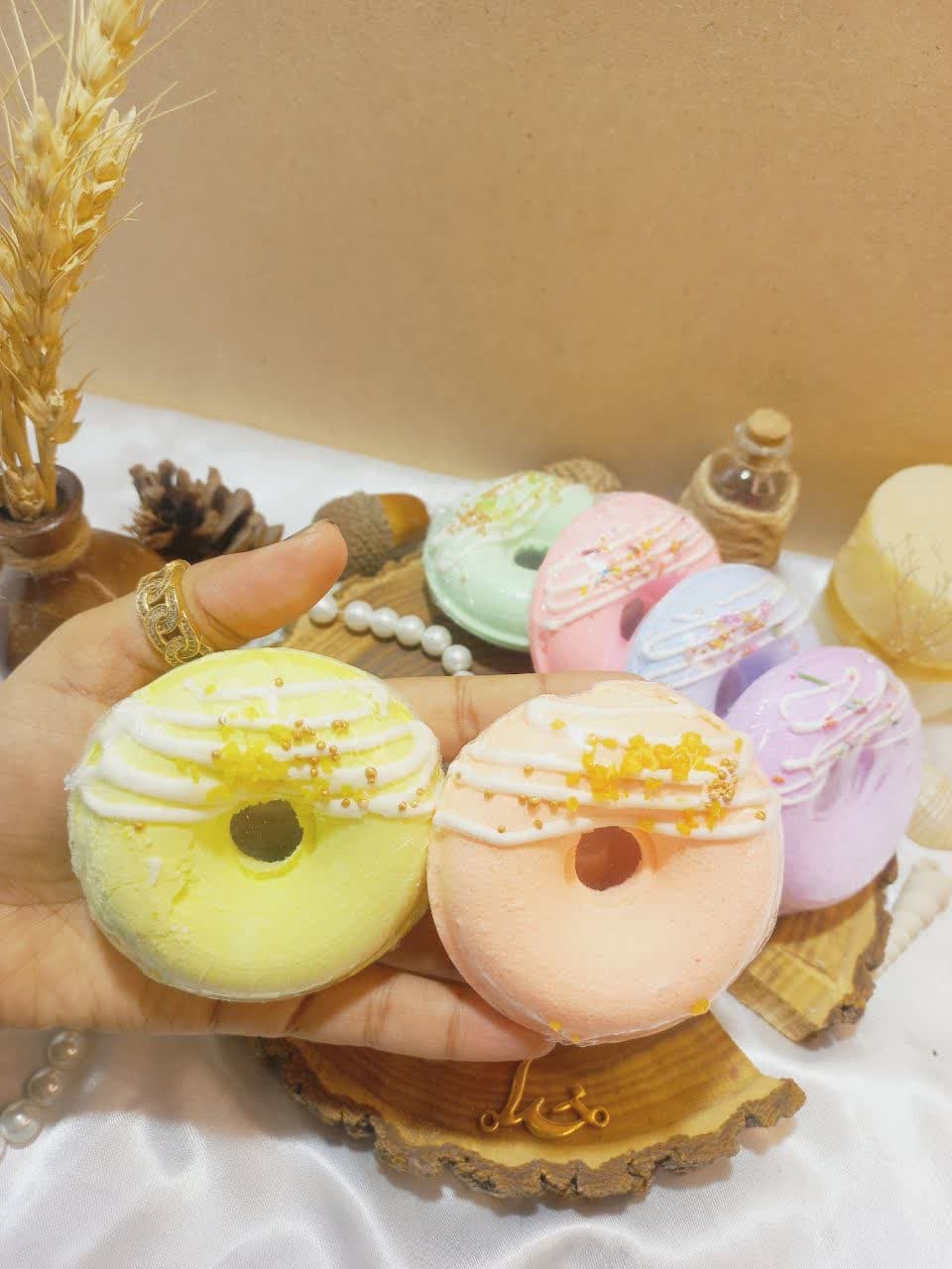 کوکتل و پدیکور دونات خامه ای 100 گرمی با کیفیت با جوشش عالی