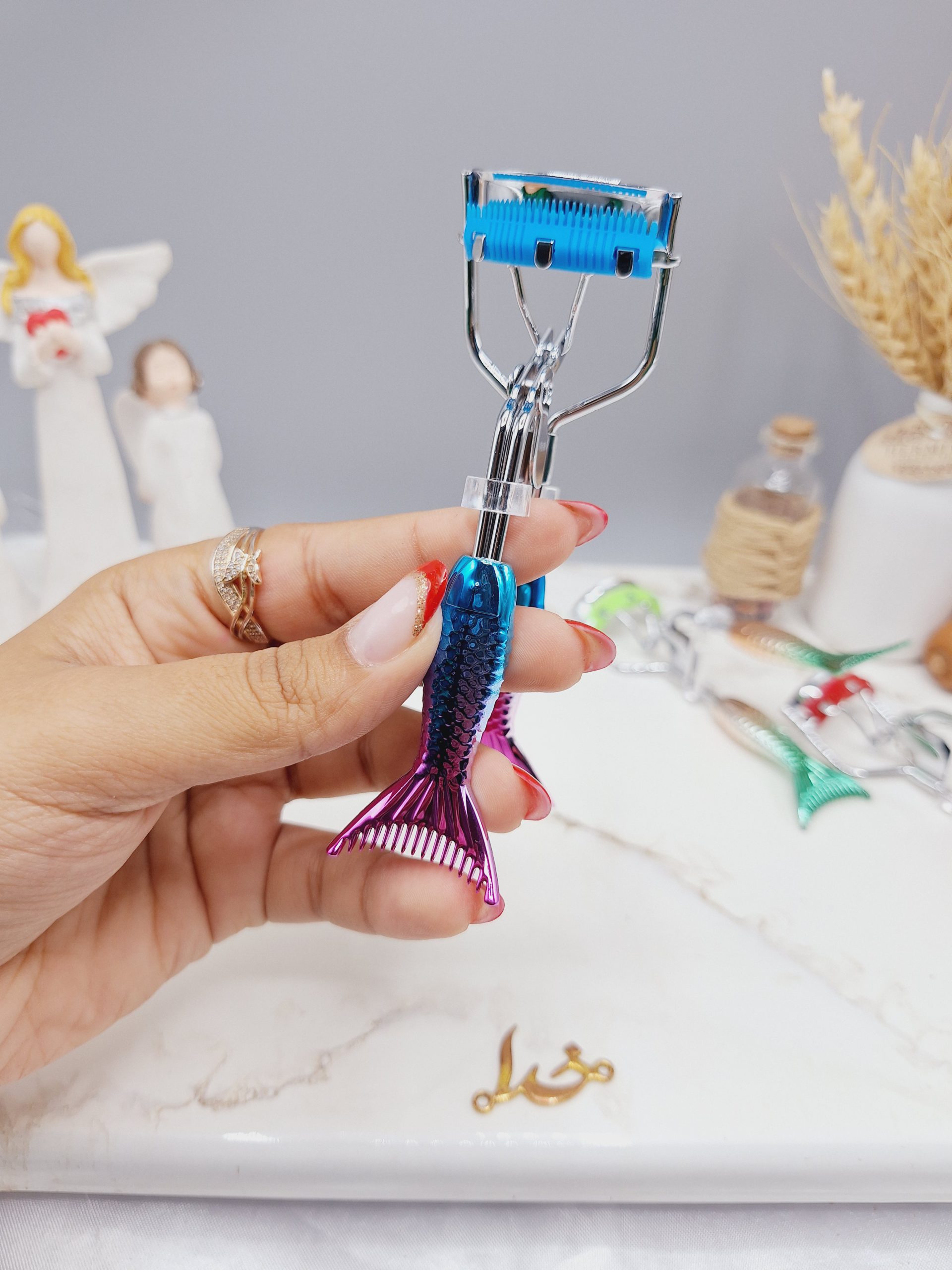 فرمژه طرح دم پری دریایی شانه دار