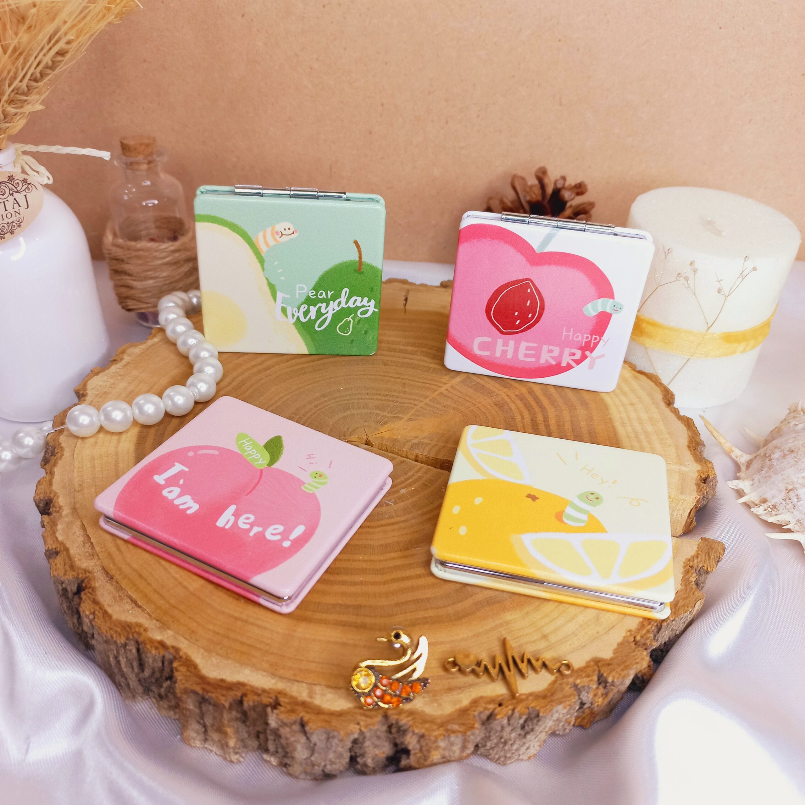 آینه جیبی دوطرفه میوه ای مربعی