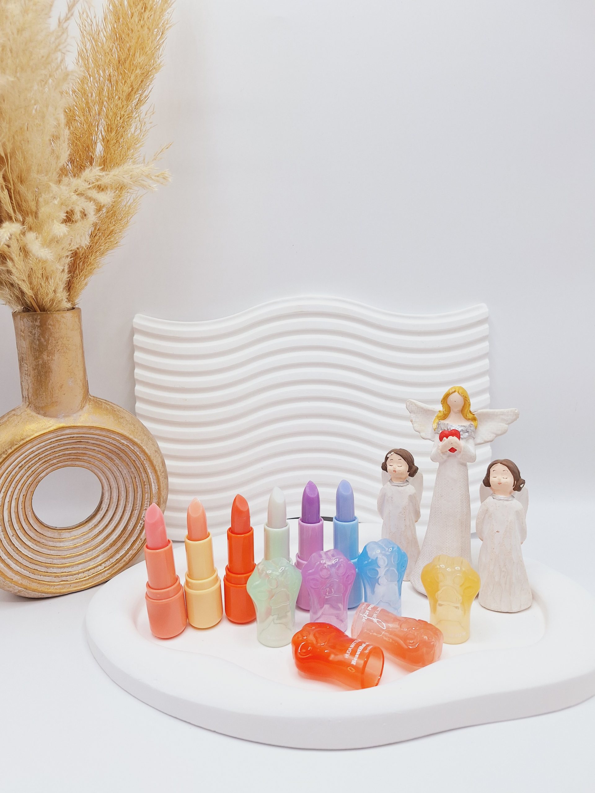 بالم لب پوکه رنگی طرح پنجه برند هدا مات می کد 2034