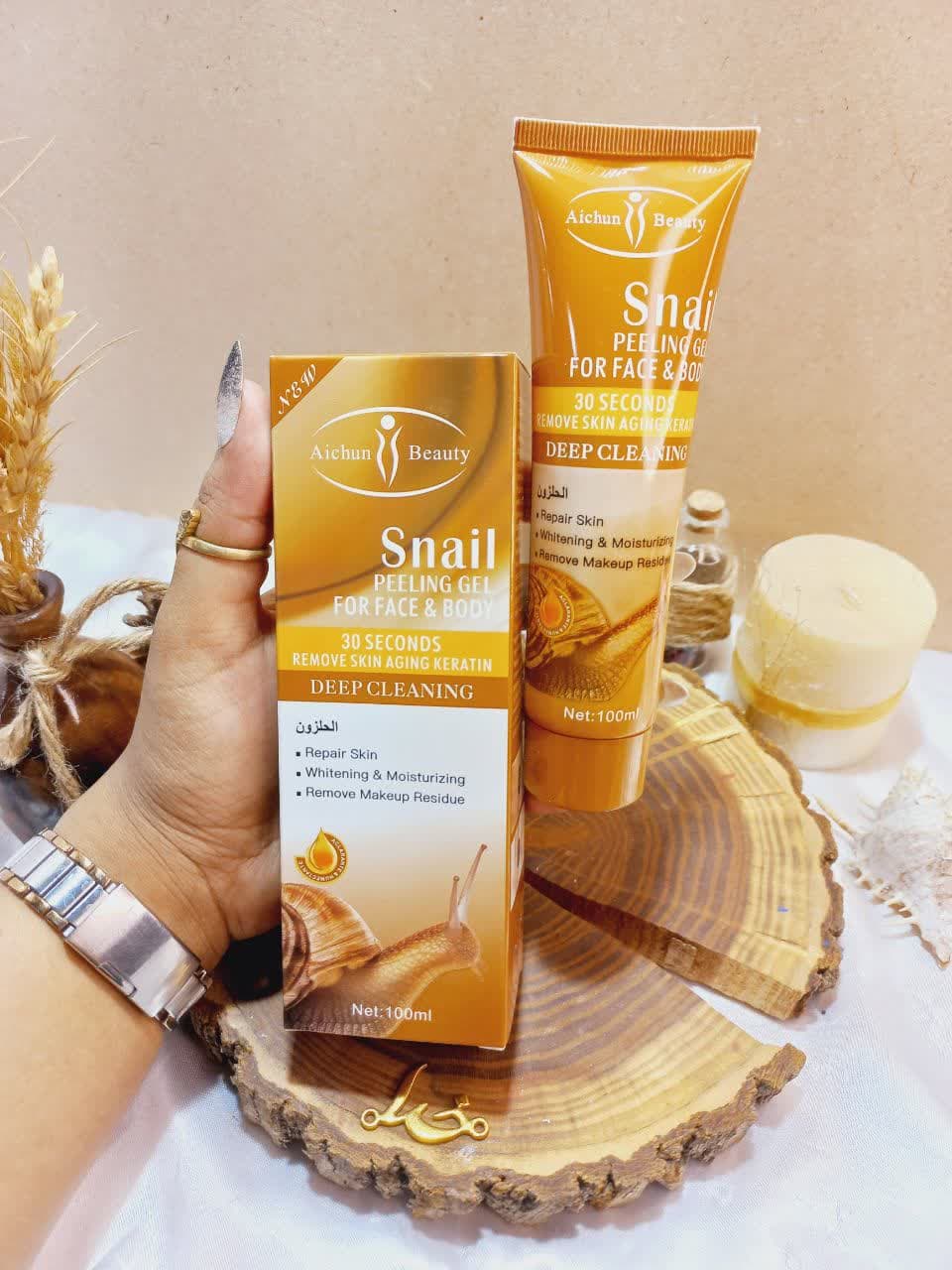 ژل پرطرفدار لایه بردار حلزون SNAIL برند آیچون بیوتی Aichun Beauty کد AC31945