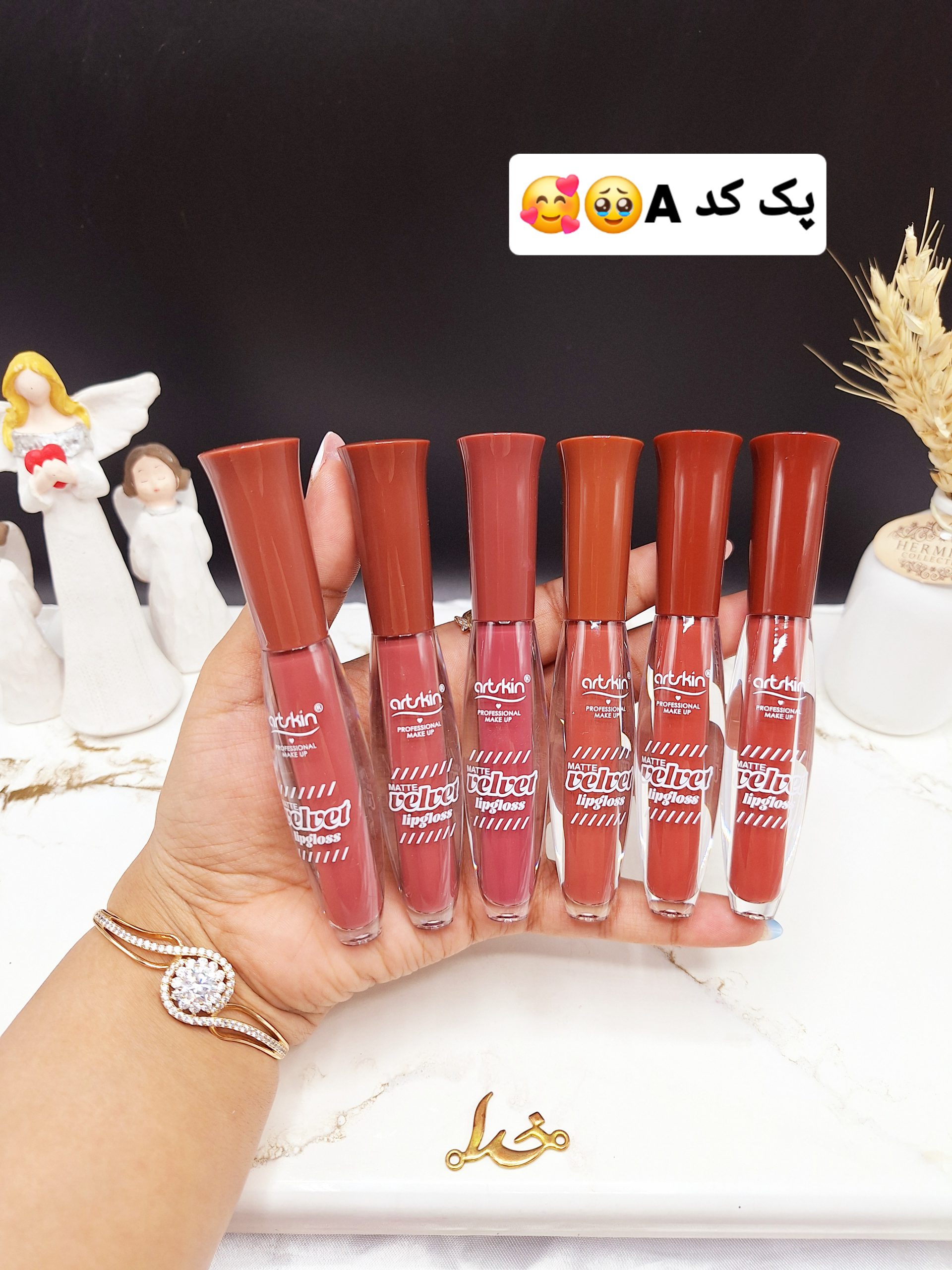 پک 6 عددی رژ مایع مخملی 24 ساعته مدل کوزه ای برند آرت اسکین artskin کد SA972184-1