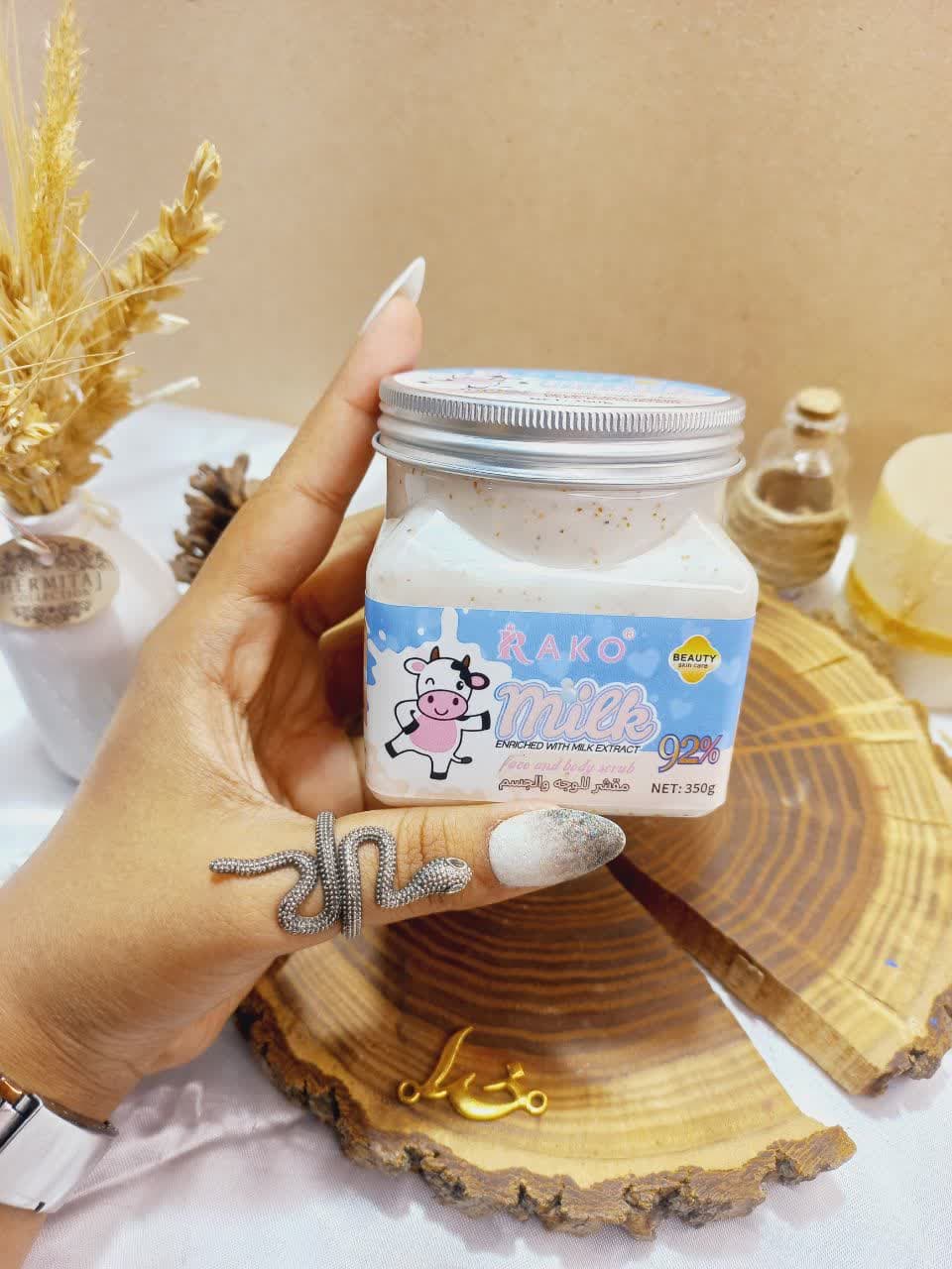 اسکراب شنی صورت و بدن رایحه شیر راکو RAKO اصلی کد RK1024