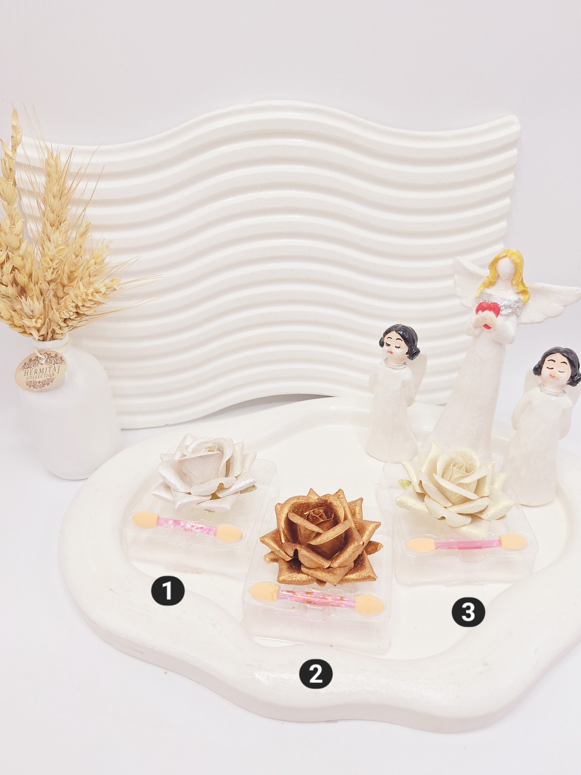 رژگونه هایلایتر گل رز جاودان کد 2001