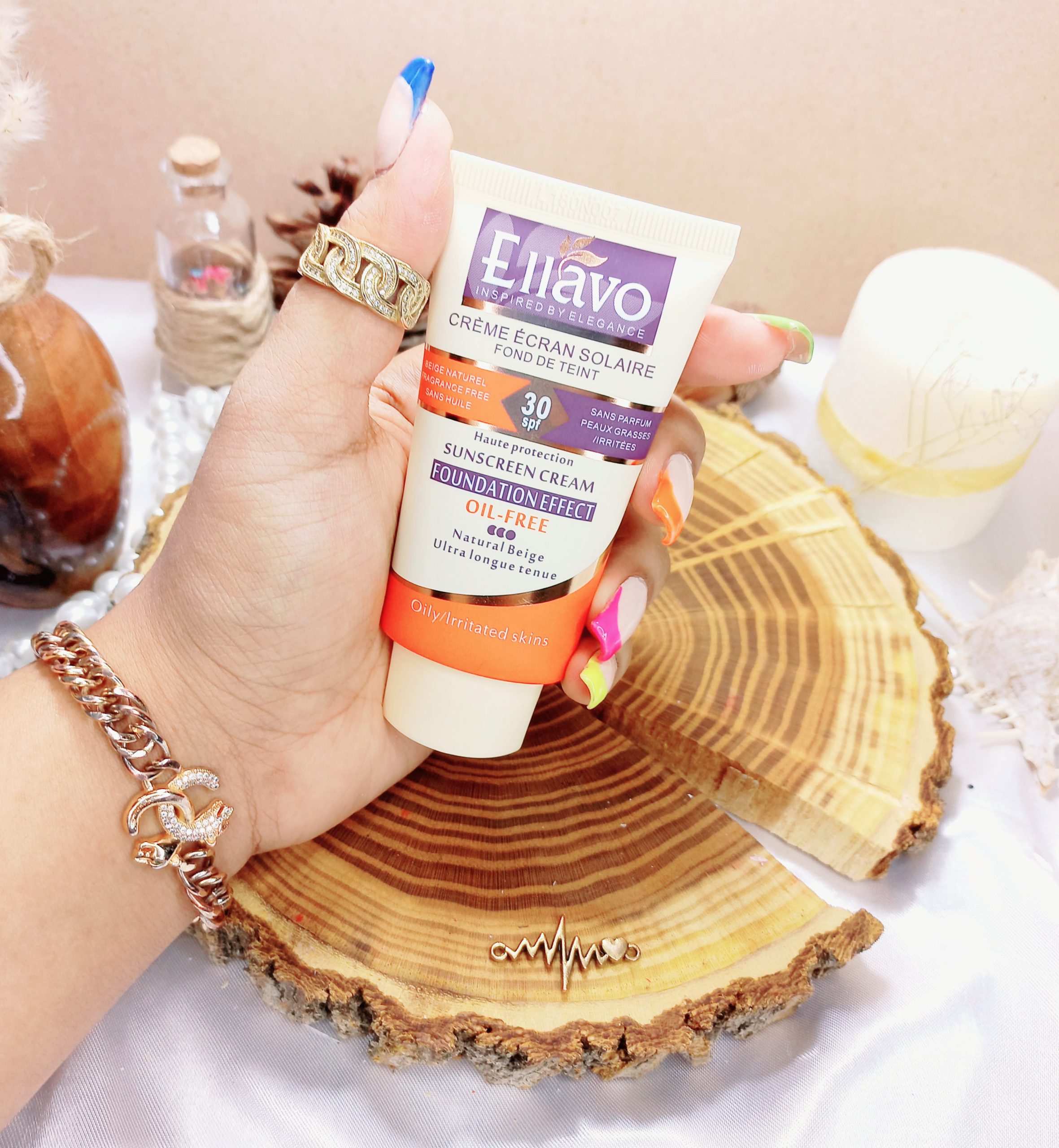 ضد آفتاب رنگی الاوو SPF 30 مدل Oil free