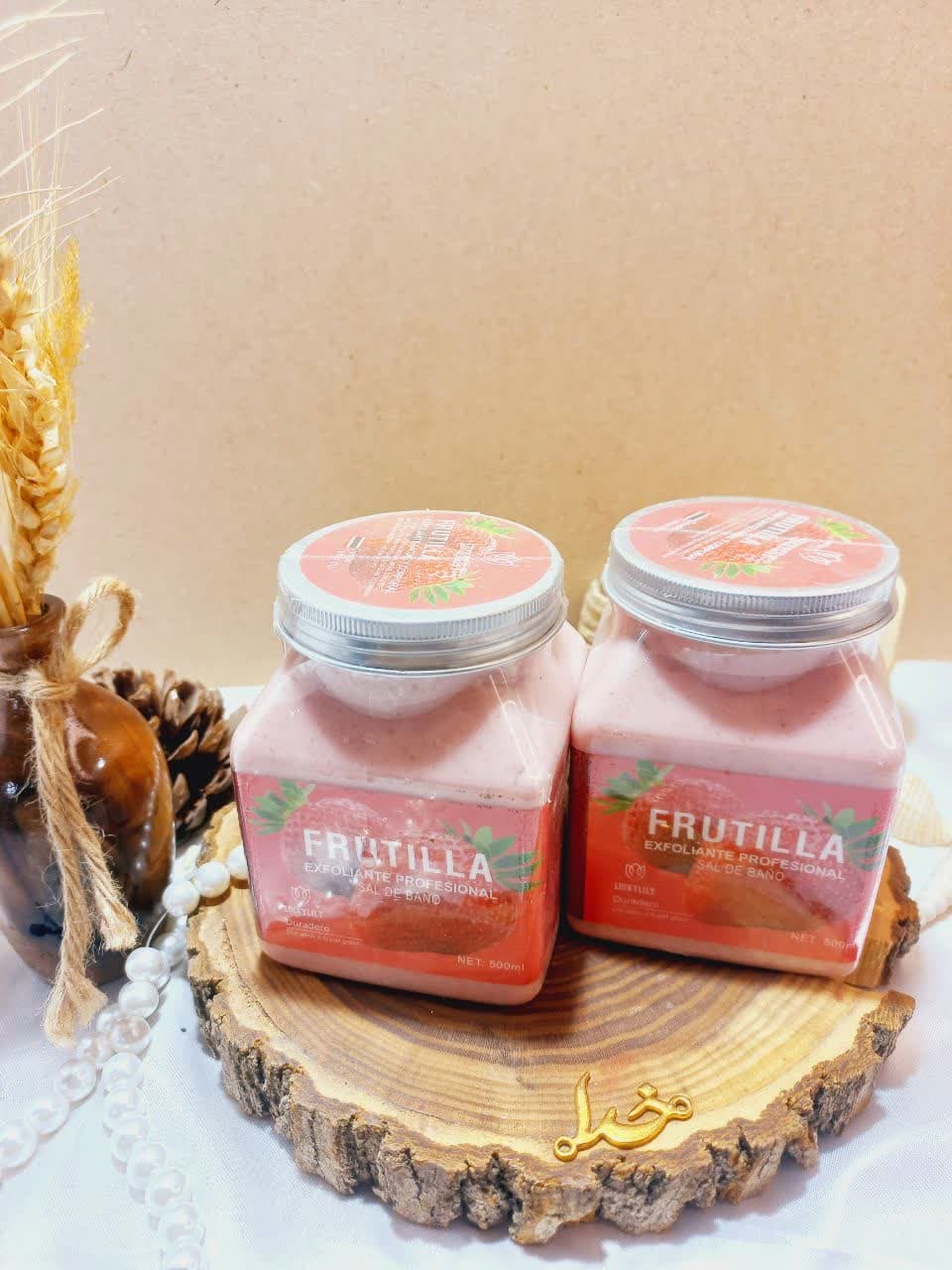 اسکراب شنی صورت و بدن رایحه توت فرنگی فیکاوجی FEICAOJI کد 137007