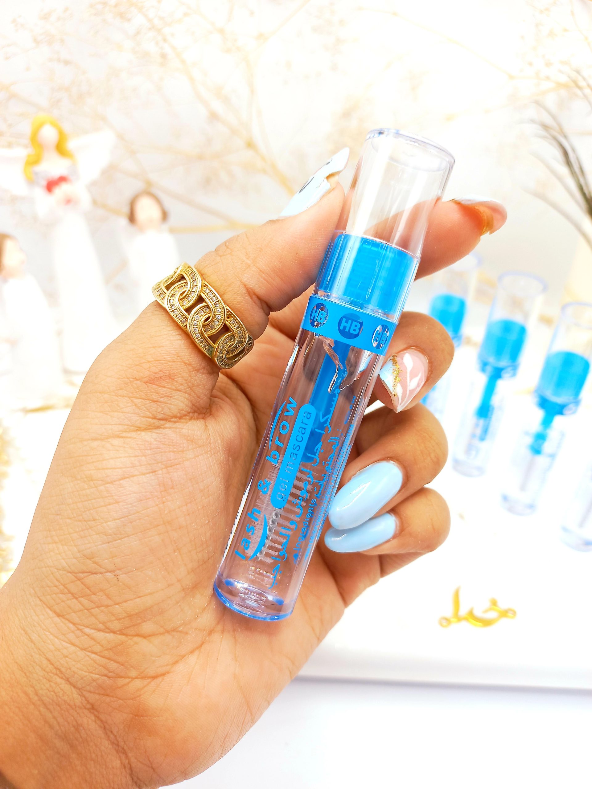 ژل حالت دهنده مژه و ابرو مات هدا بیوتی MATTE HUDA BEAUTY (آبی) کد M8466