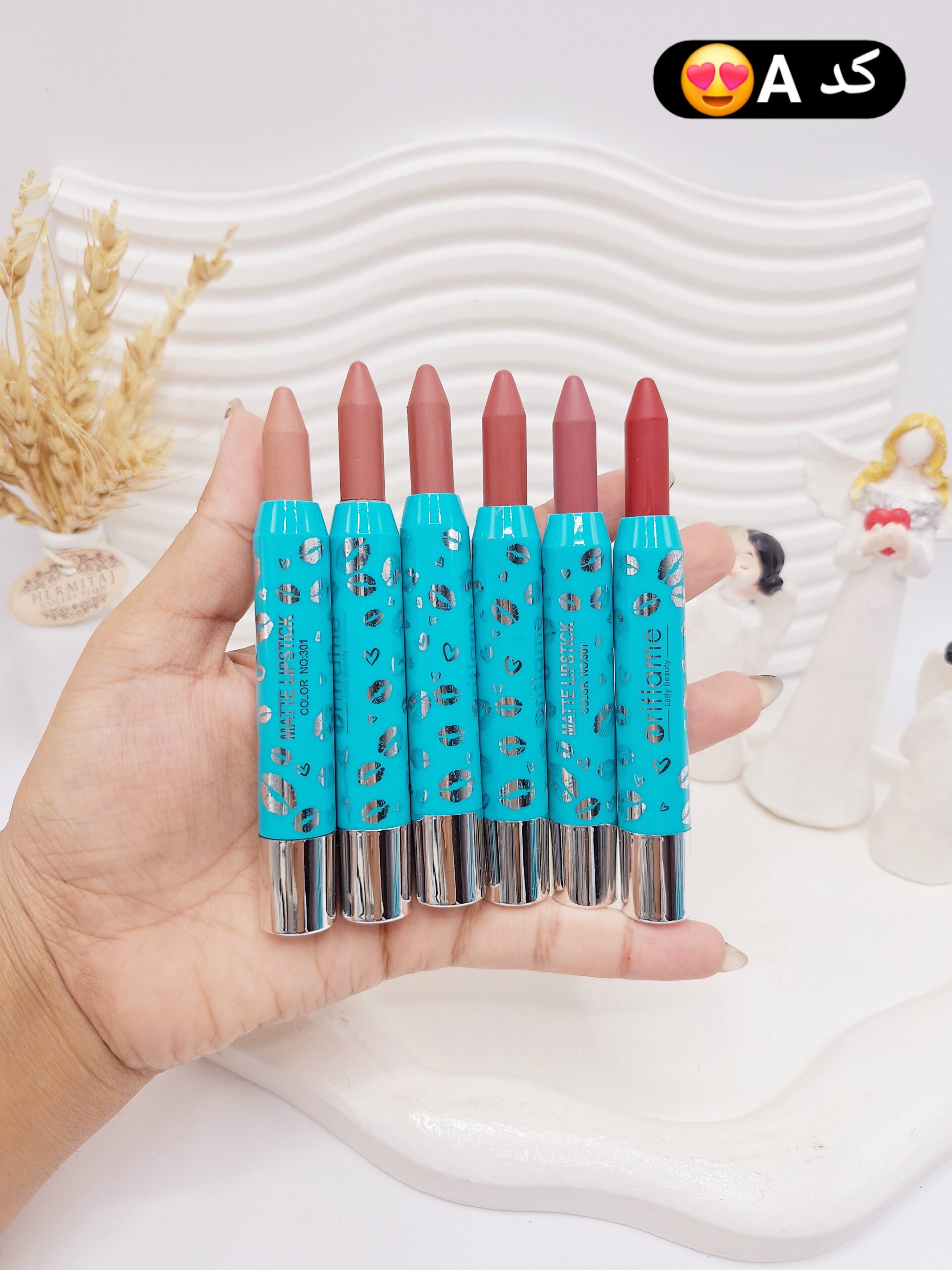 رژلب 6تایی جامد پیچی برند اوریفلیم کد LS116