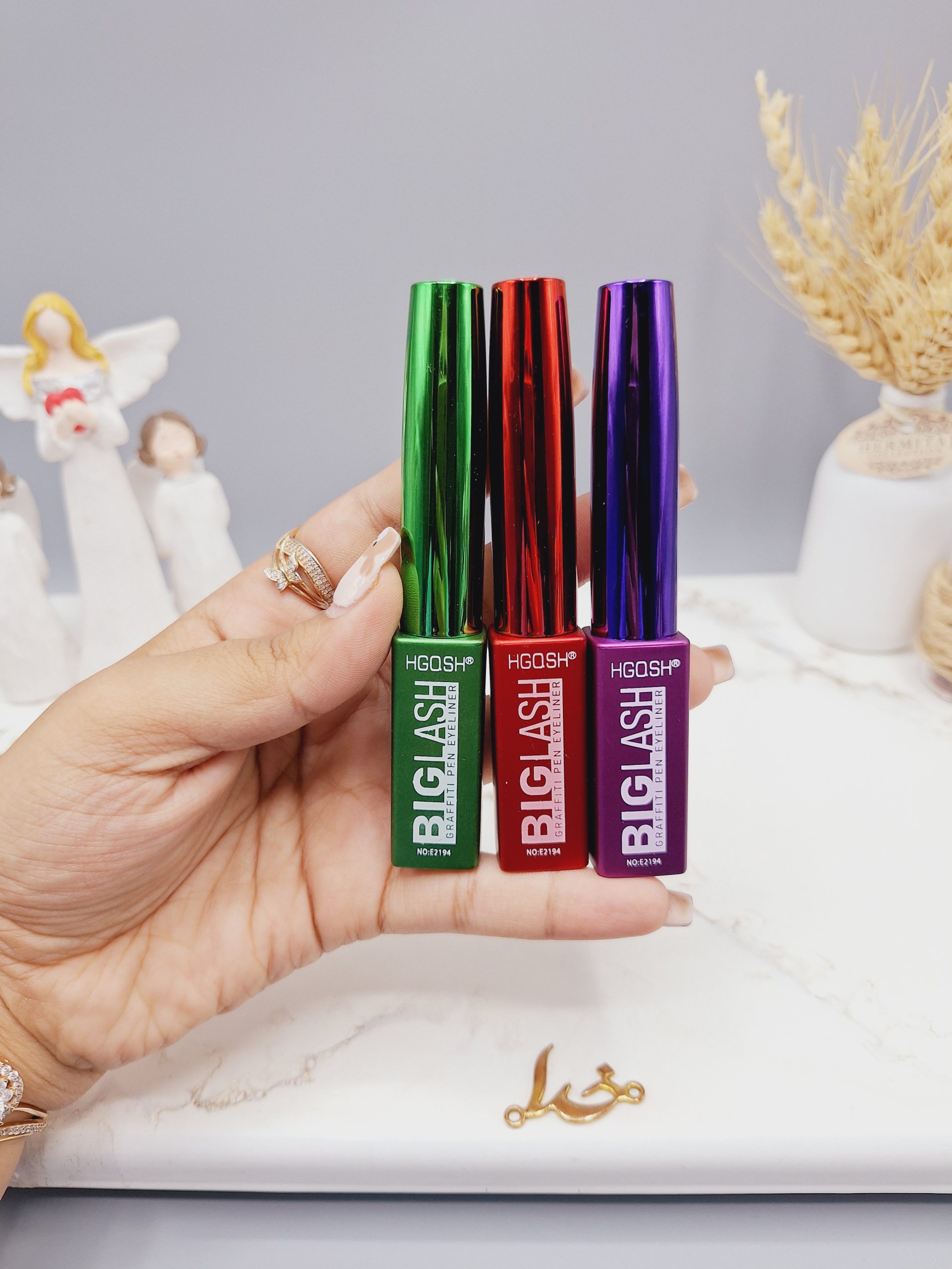 خط چشم مویی مشکی طرح پوکه مربع برند HGOSH کد 2194