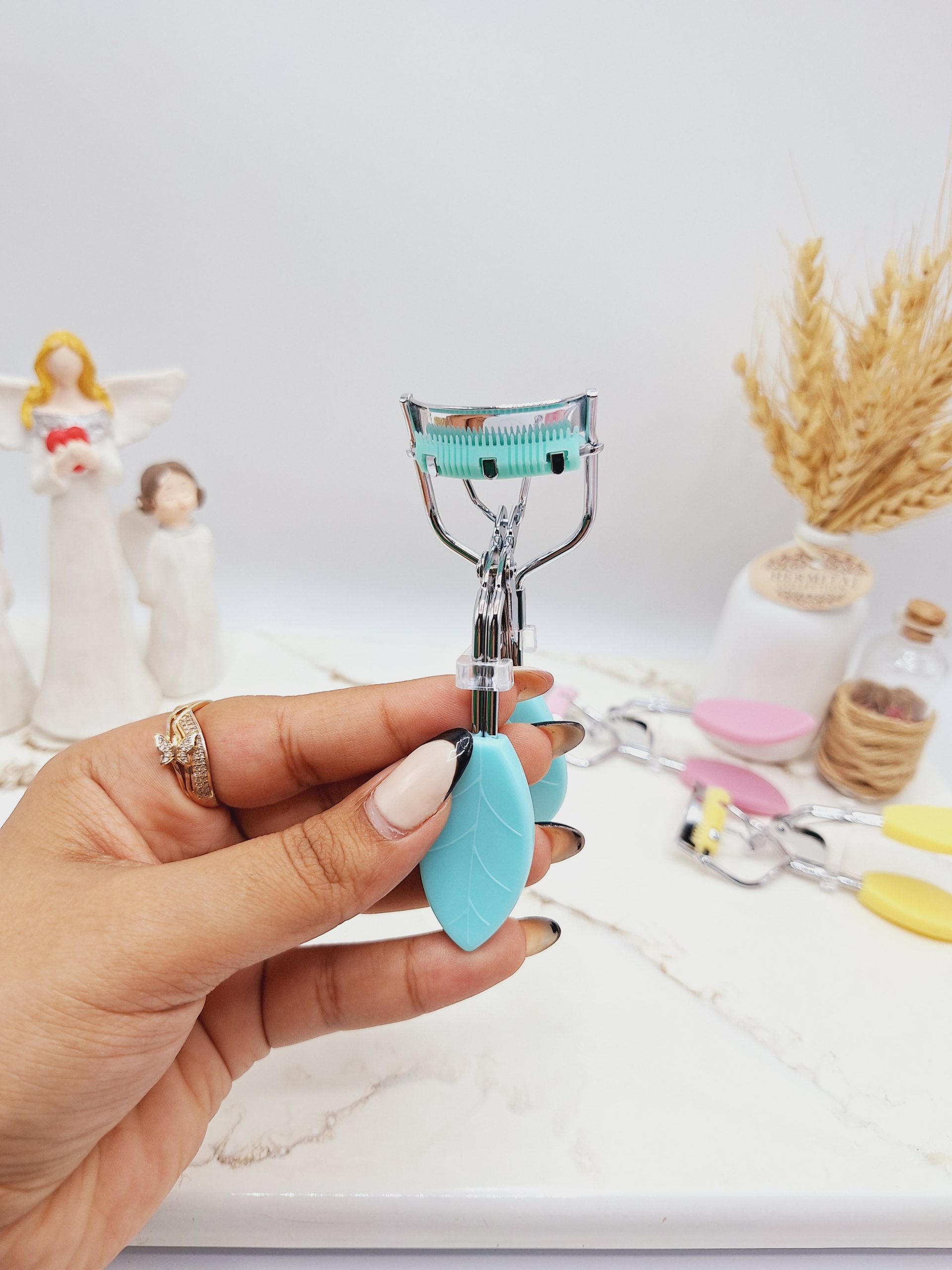 فرمژه پرطرفدار طرح برگ