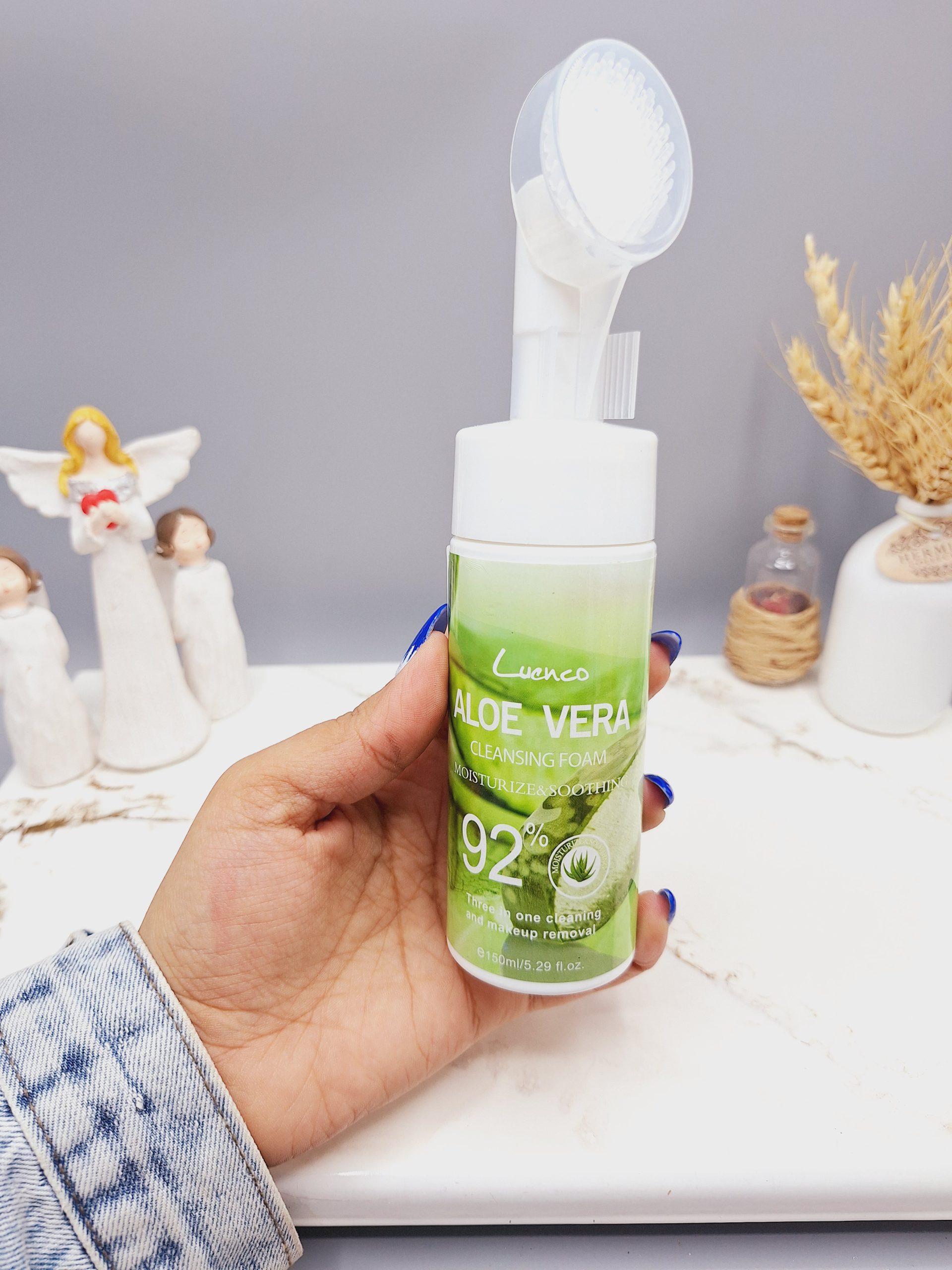 فوم شستشو براش دار آلوورا لانکو کد YS:2385-2