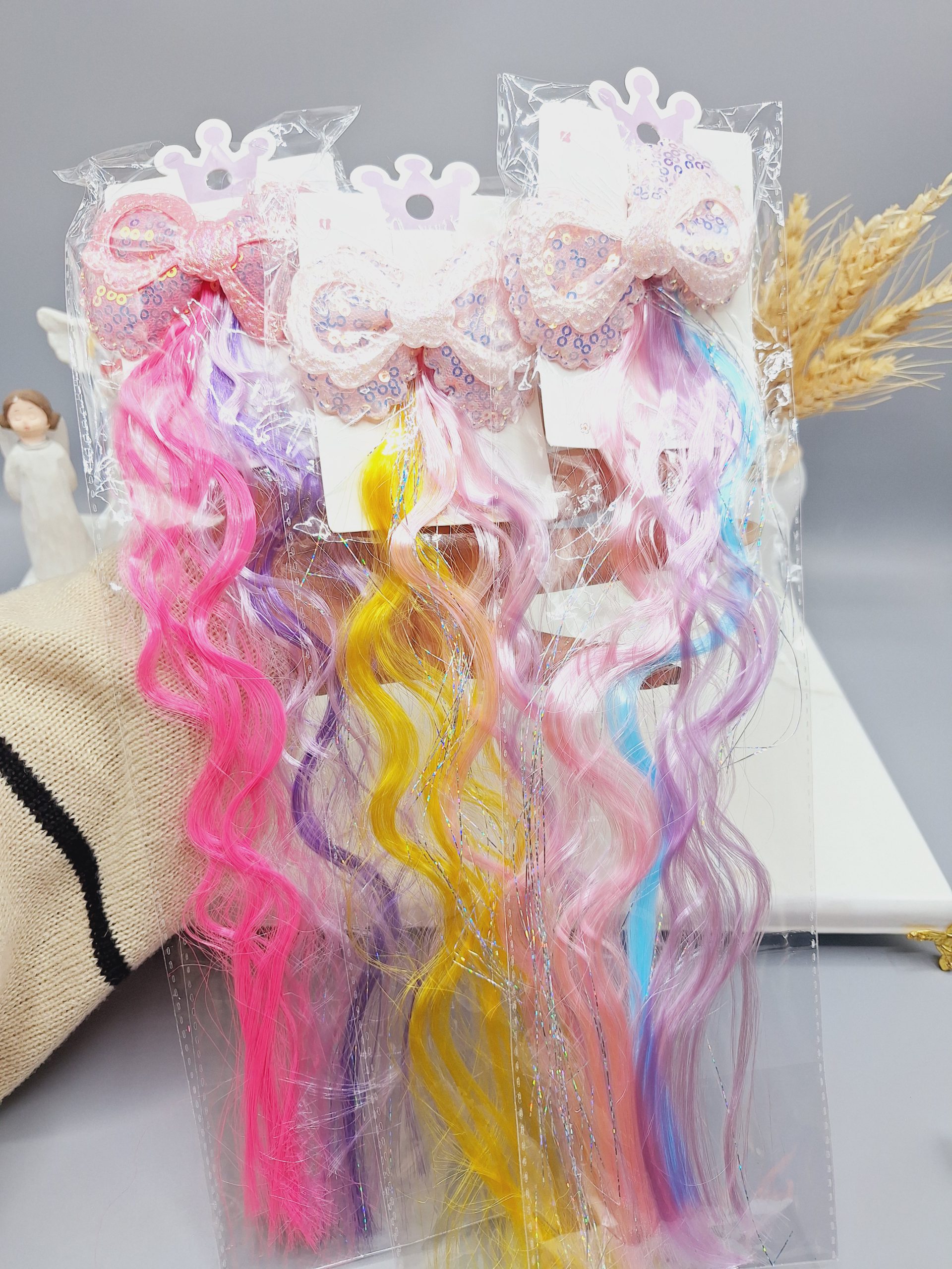 گیره موی دخترانه با موی اکستنشن رنگی طرح پاپیون