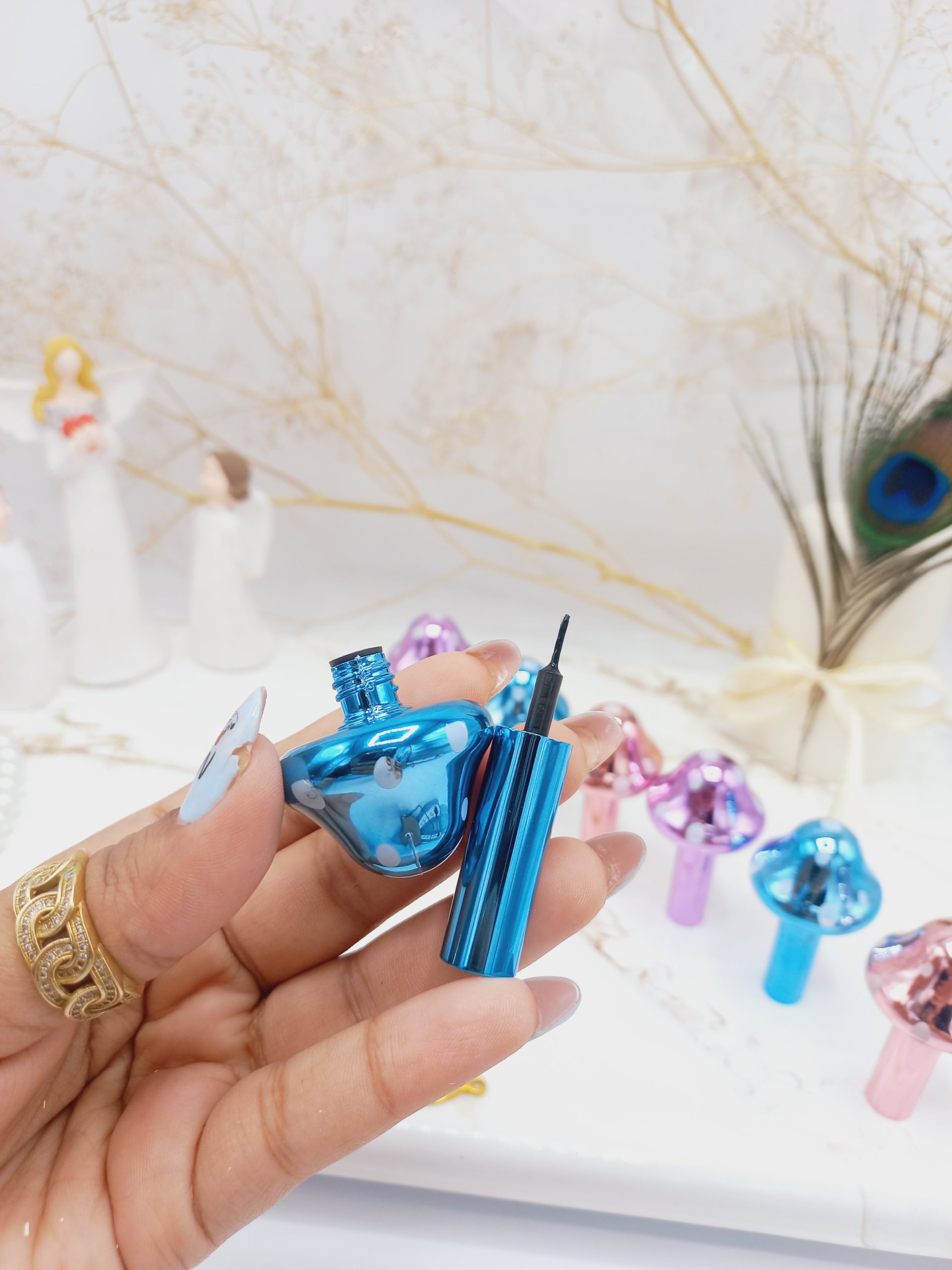 خط چشم پرطرفدار مویی قارچی DoDo Queen کد NO 3008