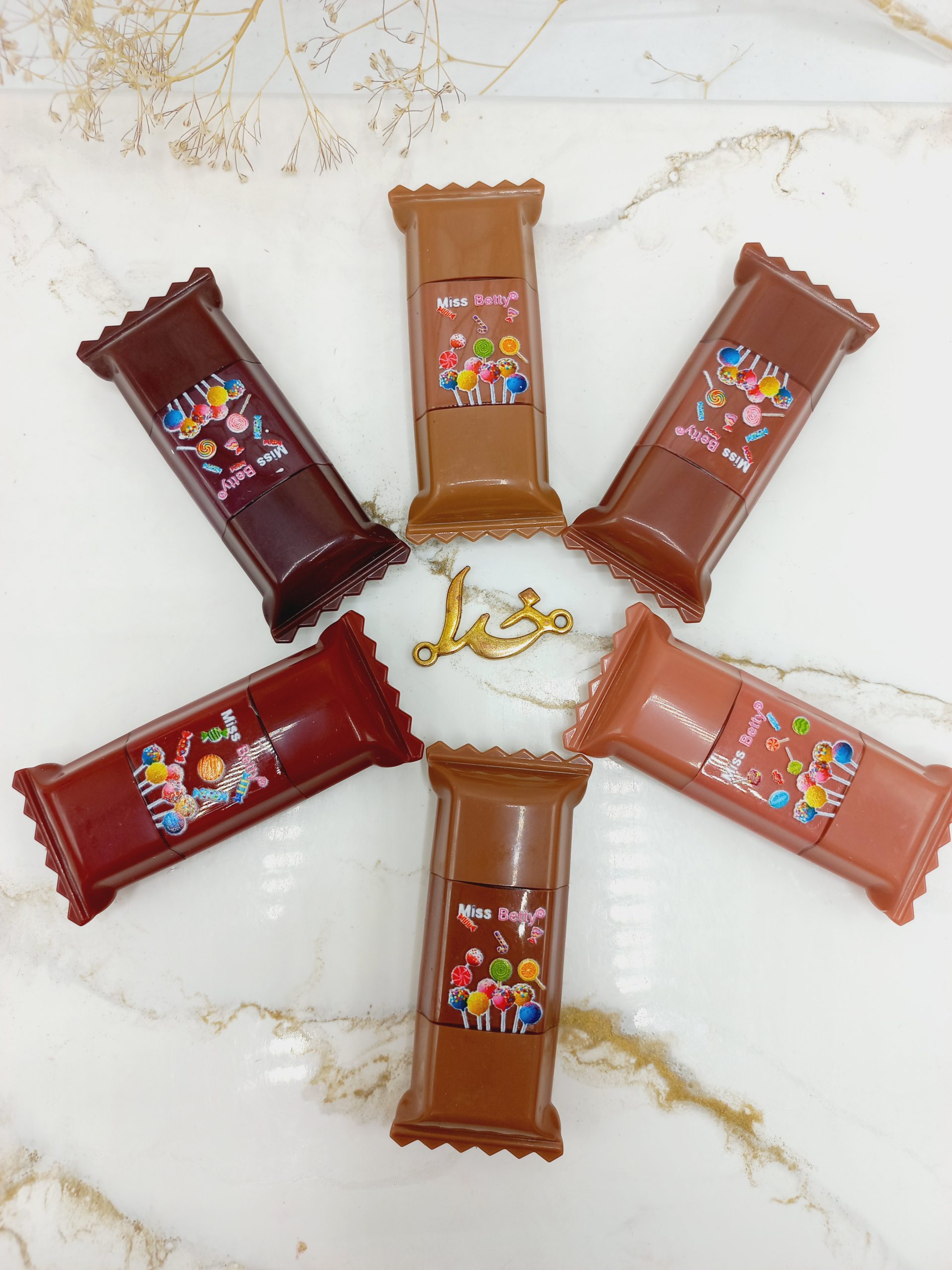 رژ مایع شکلاتی ضدآب و  فانتزی میس بتی Miss Betty کد 2221