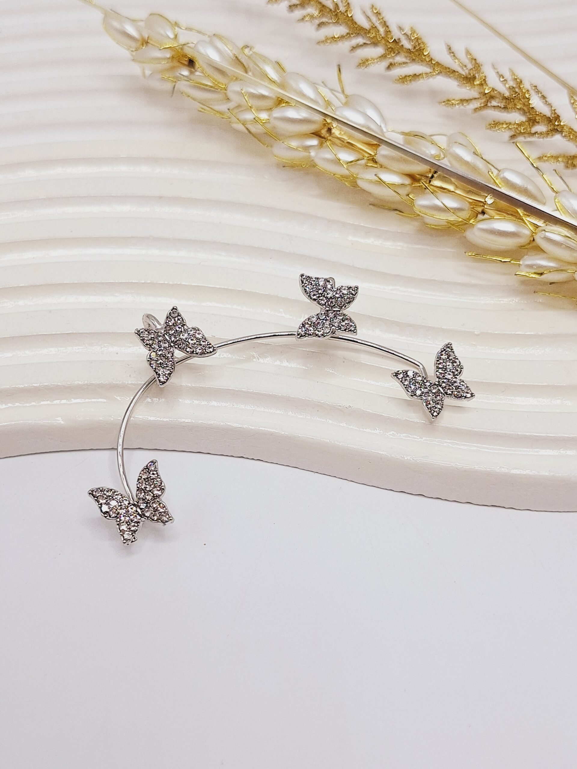 گوشواره ایرکاف طرح پروانه نقره ای بدون نیاز به سوراخ کردن گوش