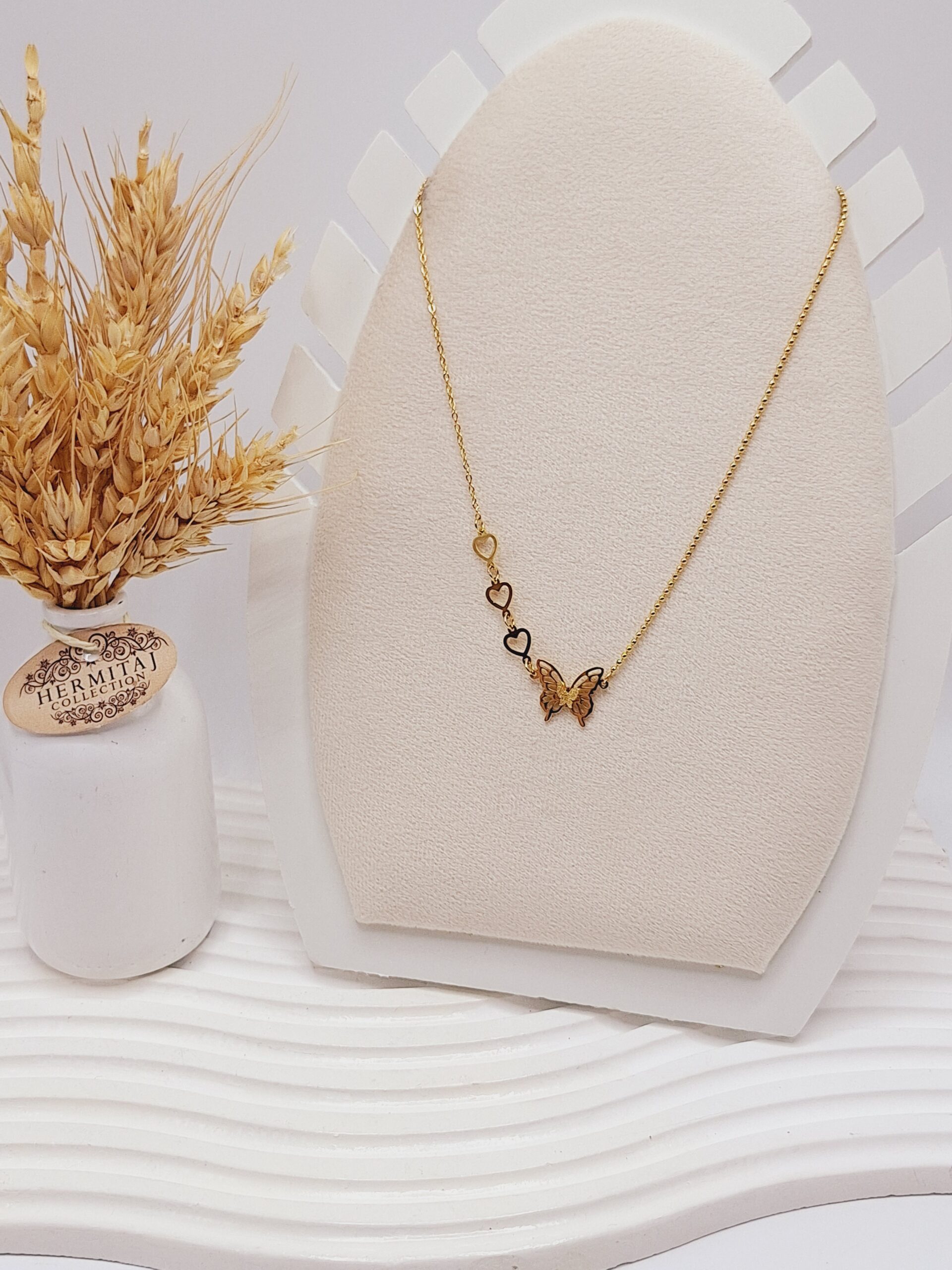 گردنبند زنجیری مدل پروانه طلایی