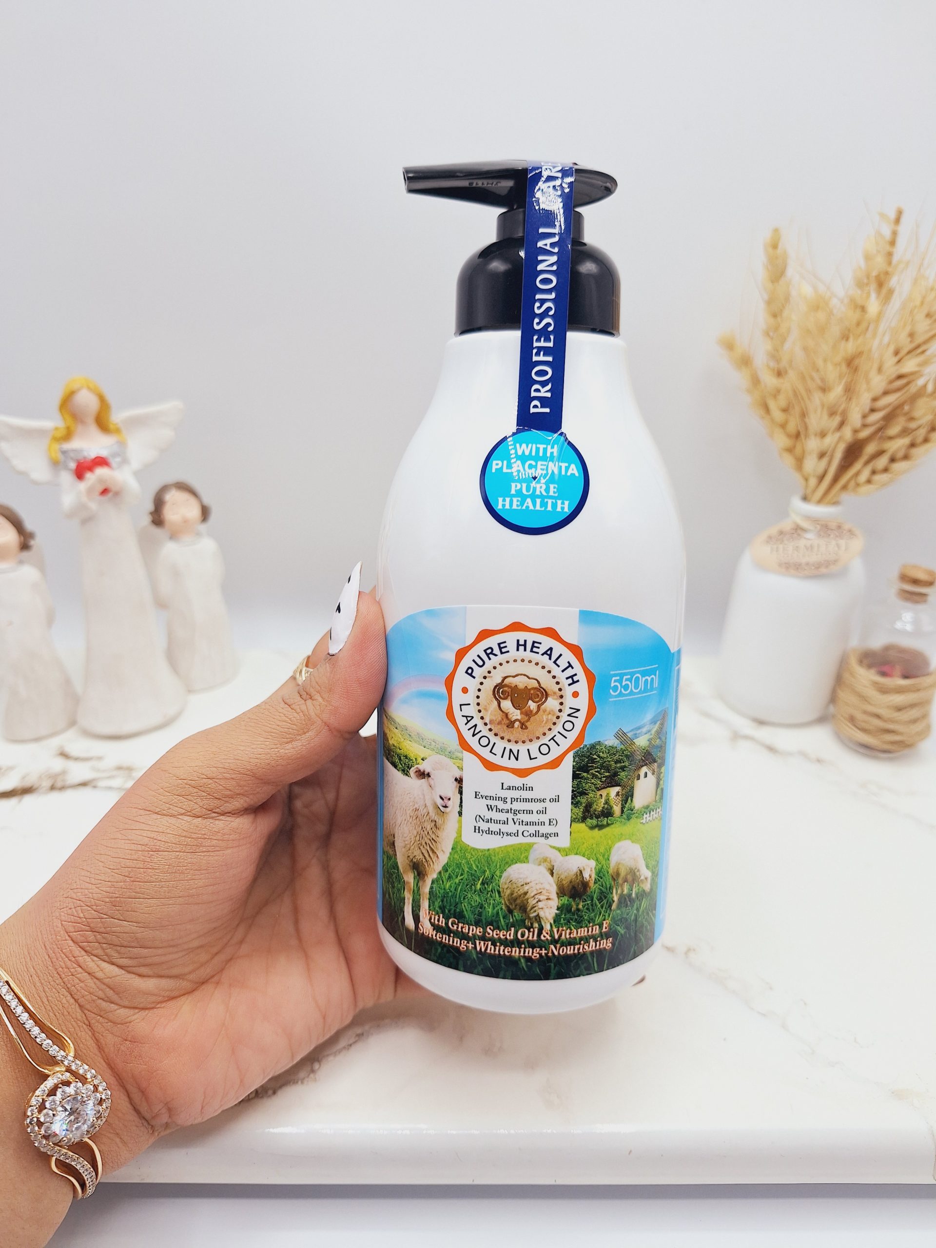 لوسیون بدن شیر گوسفند لانوین 550 میل روشن کننده و آبرسان برند Wokali کد 255