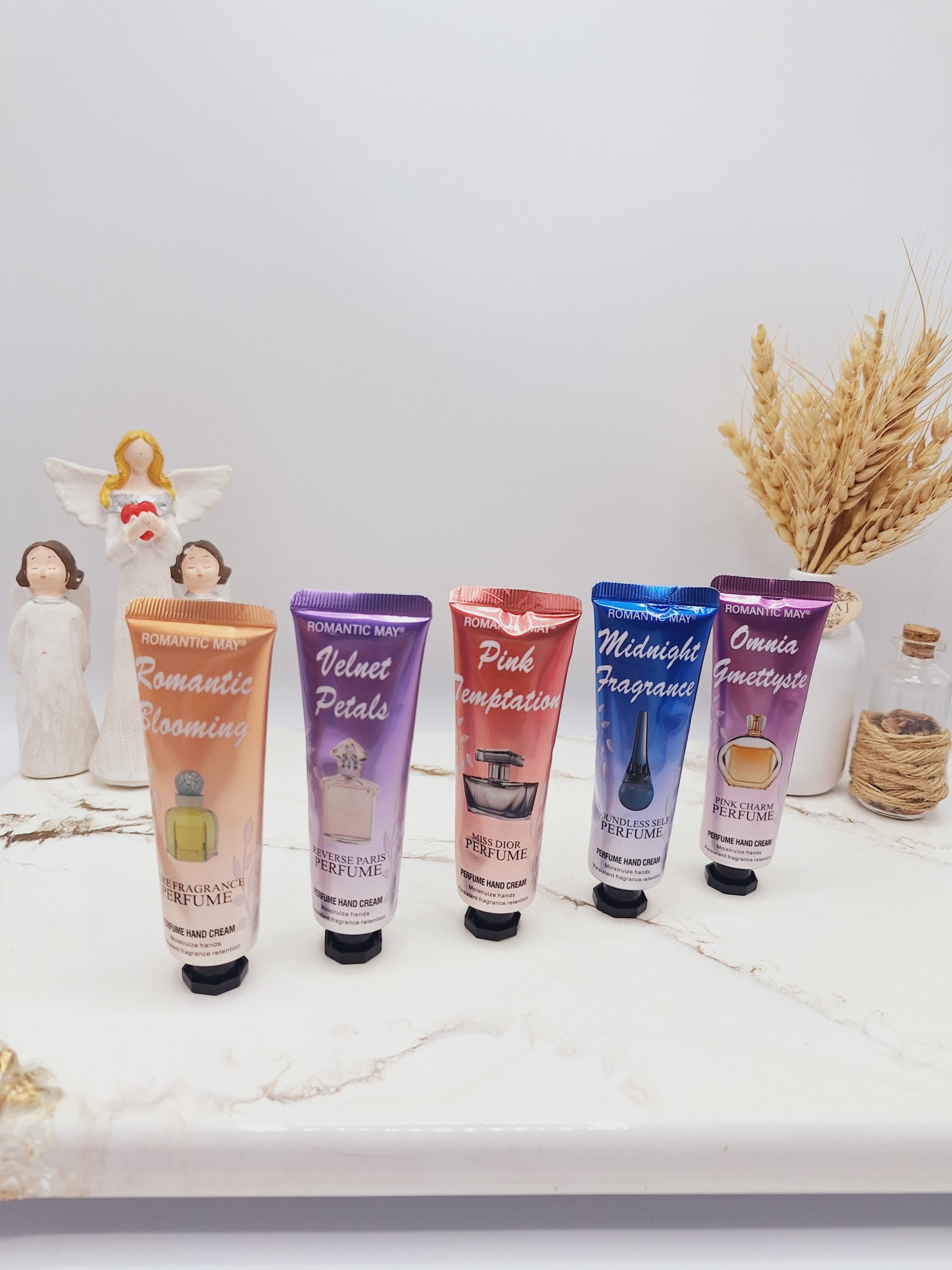 پک پنج عددی کرم دست عطری برند ROMANTIC MAY کد YR_1095