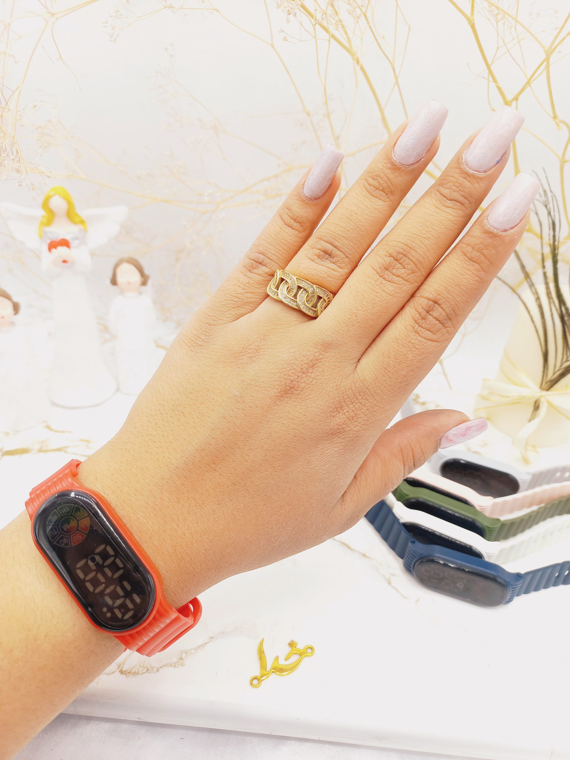 ساعت مچی ورزشی LED دار مناسب خانوما و آقایان