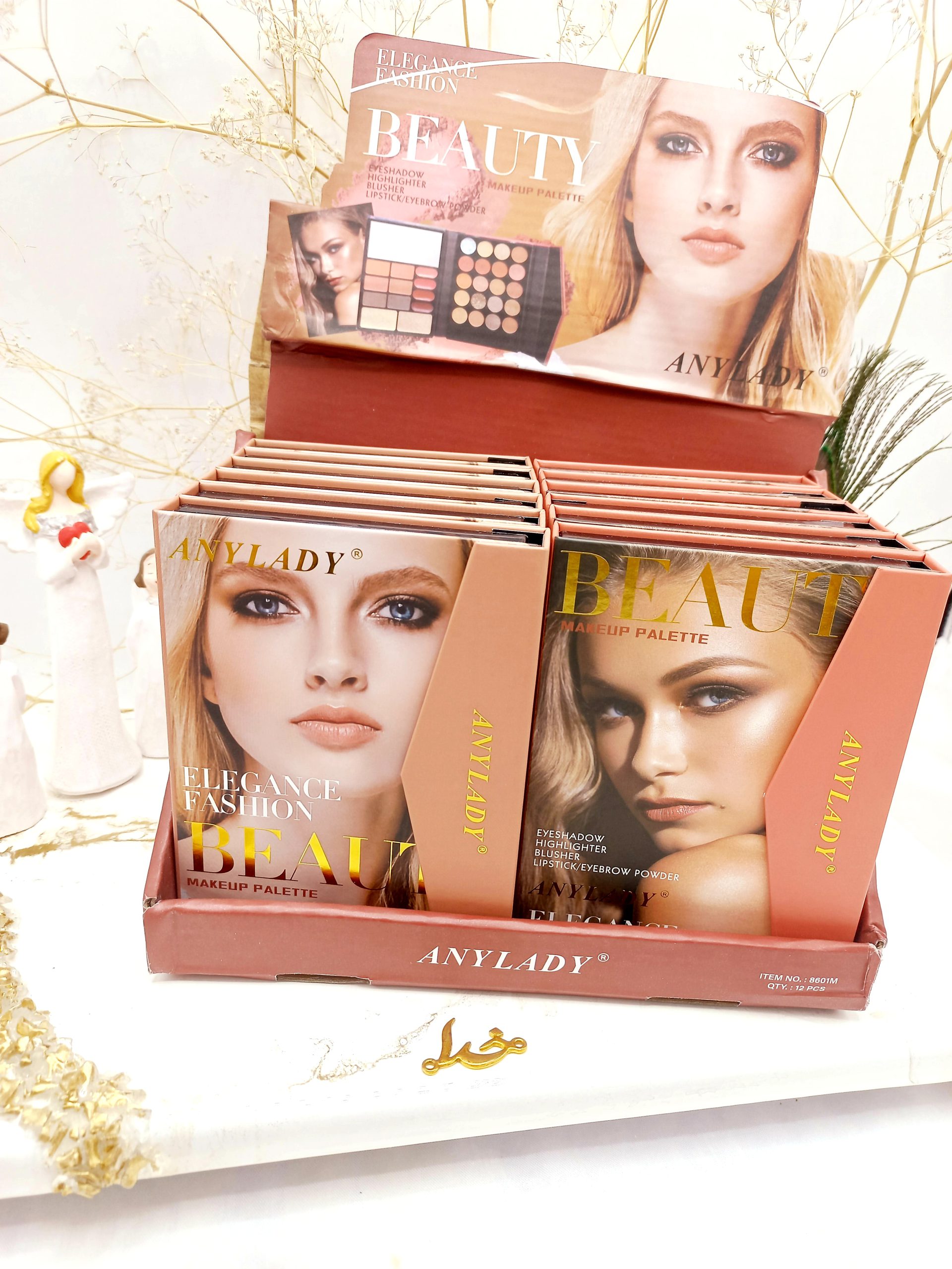 پالت سایه آنالیدی طرح فشن استایلANYLADY کد 8601M