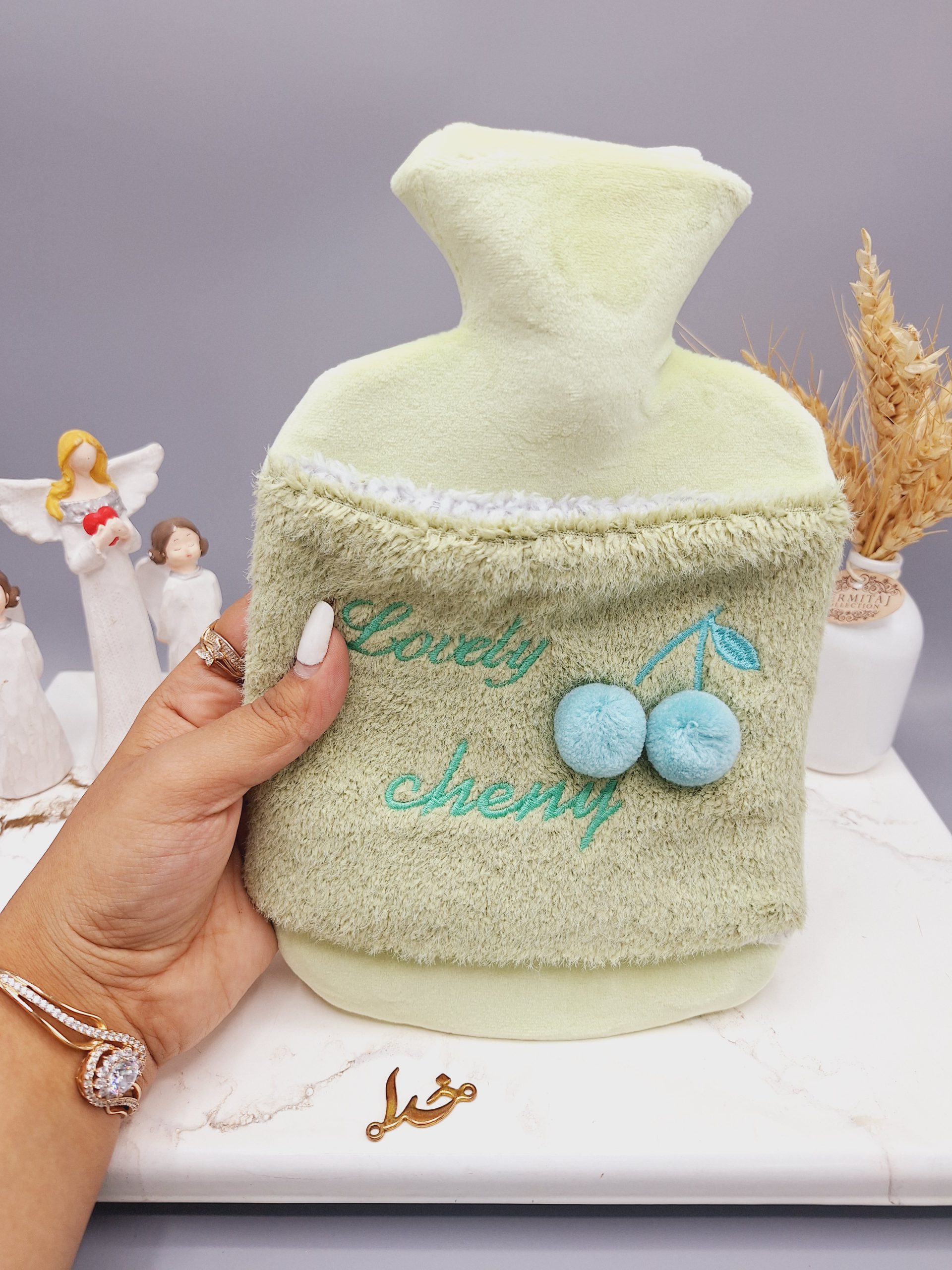 کیسه آبگرم مخملی سایز متوسط طرح گیلاسی وارداتی