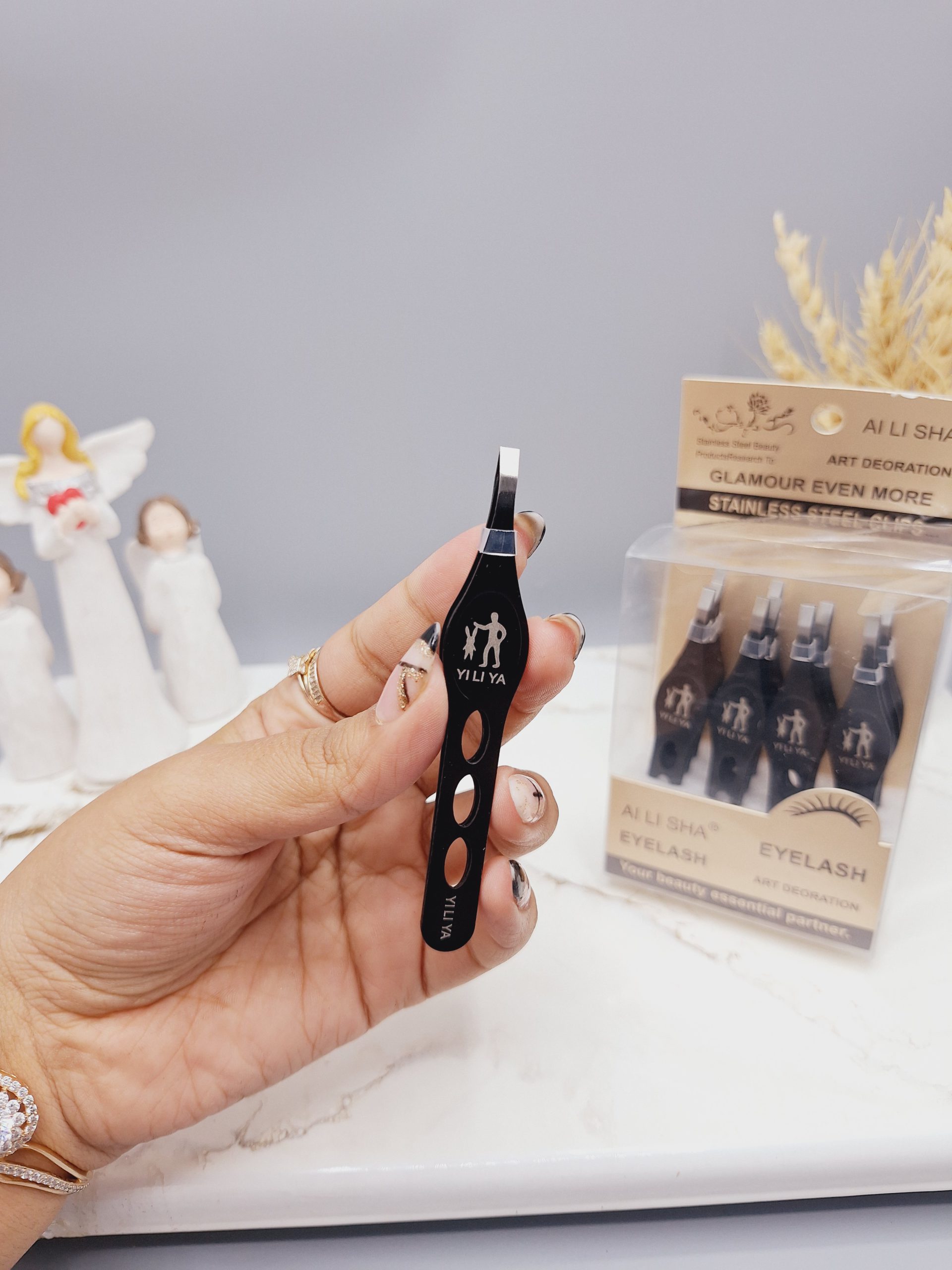 موچین ابرو انبری مشکی کد NO:128