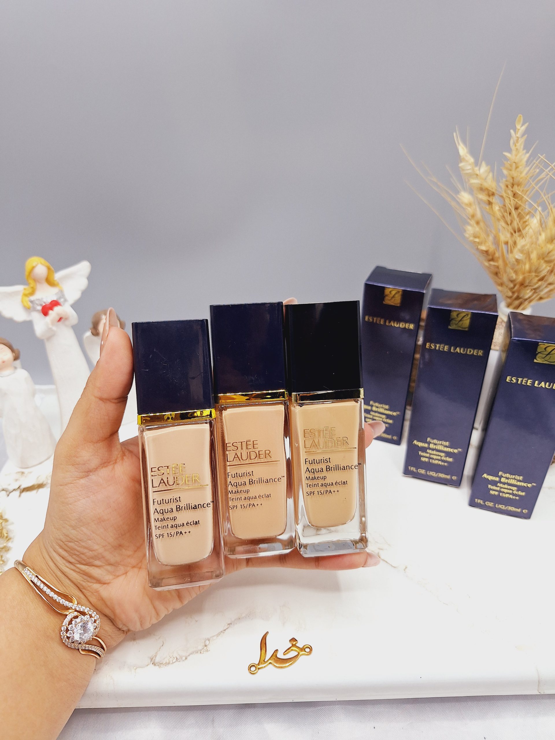 کرم پودر شیشه ای استی لادر Estee Luader با کیفیت عالی