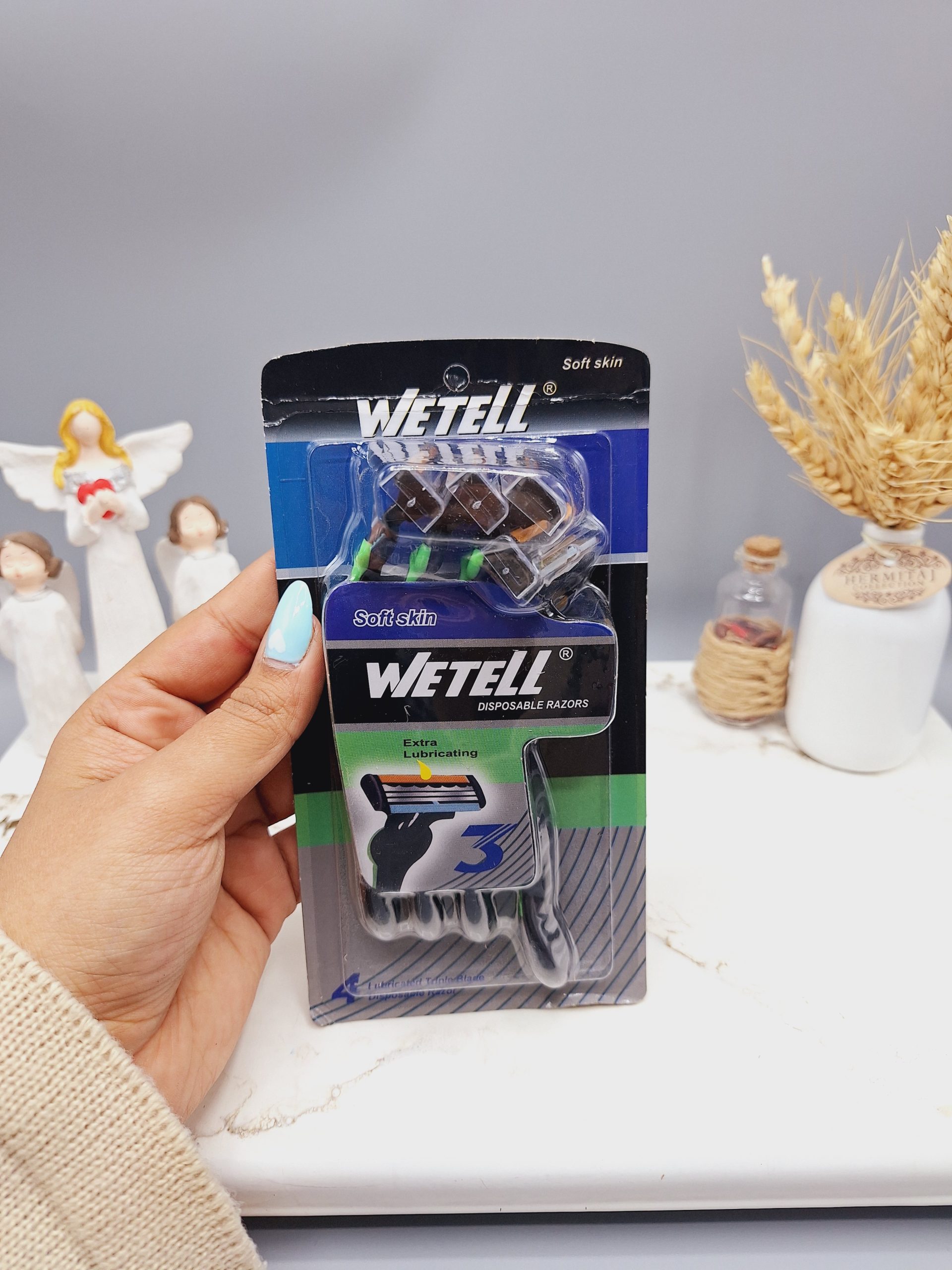 پک ژیلت ۴ عددی مردانه دارای ۳لبه برند ویتل کد WT2023523