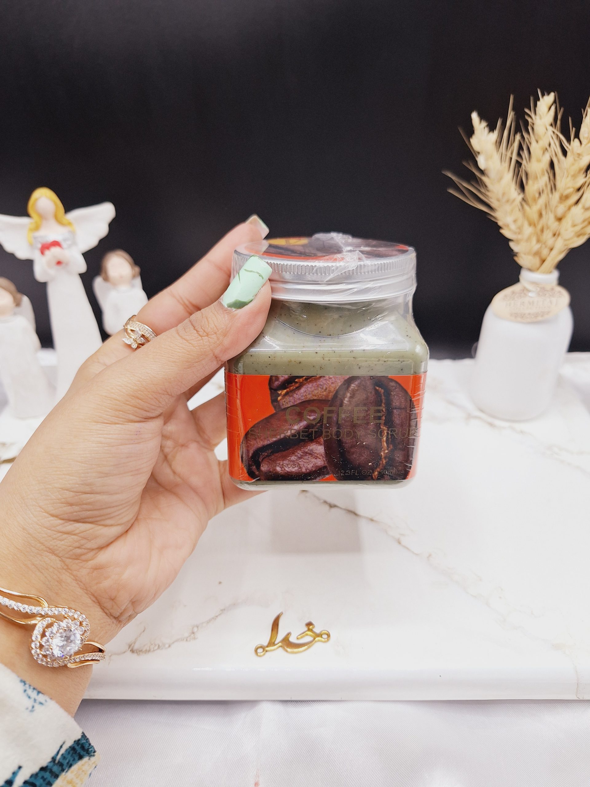 اسکراب و نمک بدن با عصاره دانه قهوه برند اور روزا EVER ROSA کد ER90007