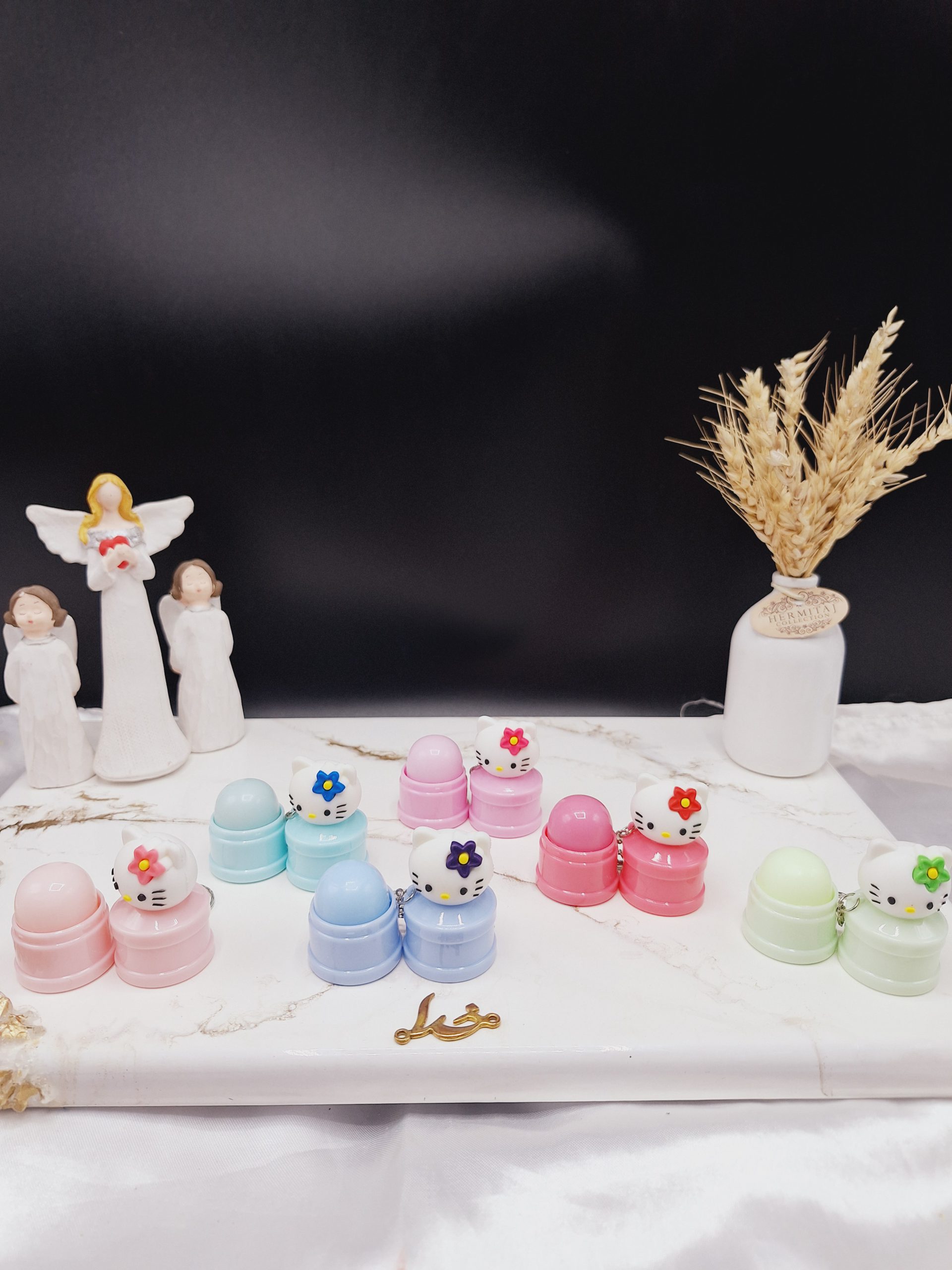 بالم لب آویزدار طرح کیتی مجیک MAGIC کد LC 1258