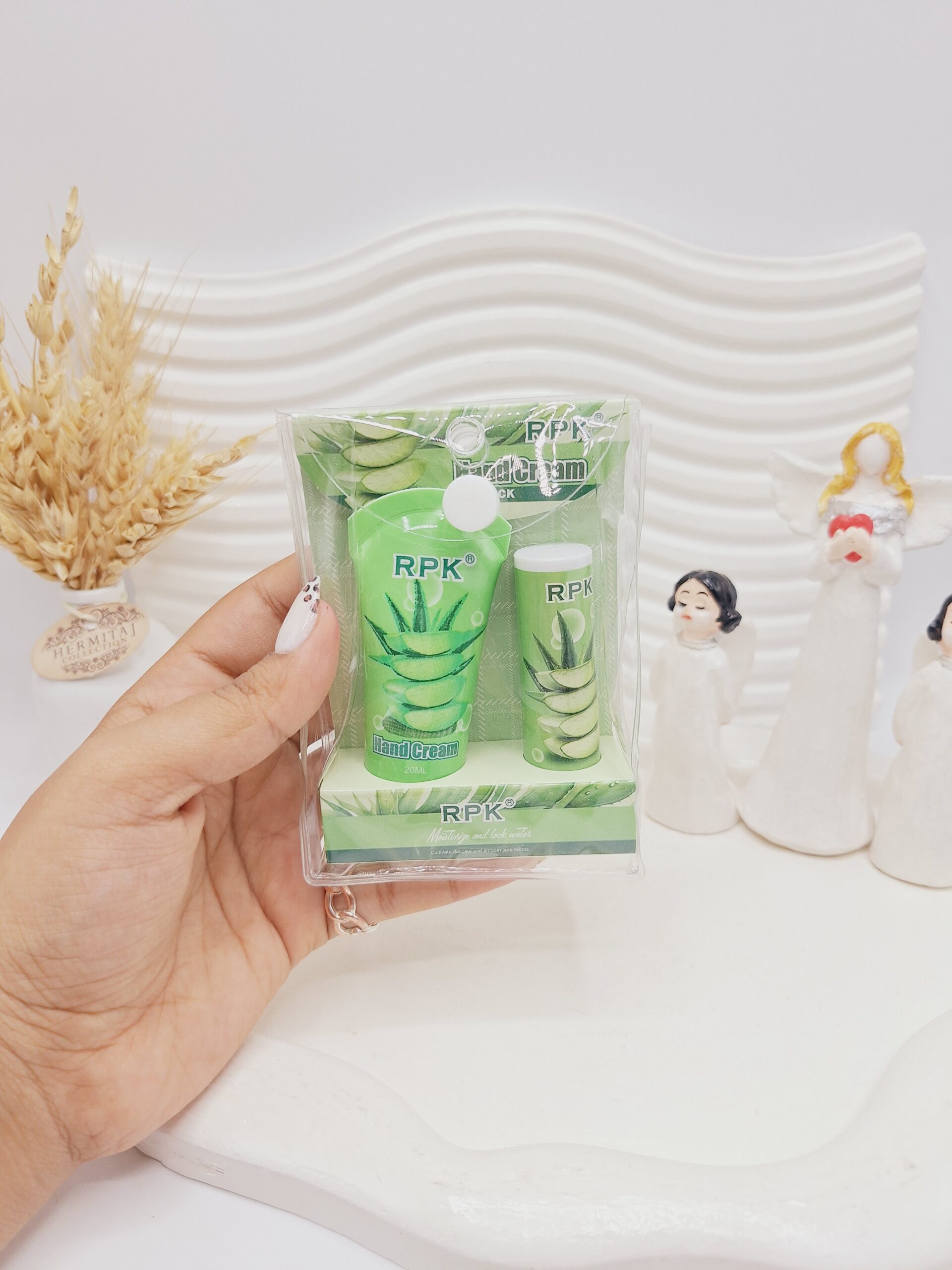 پک کرم دست و بالم لب از برند RPK رایحه آلوئه ورا کد 1476