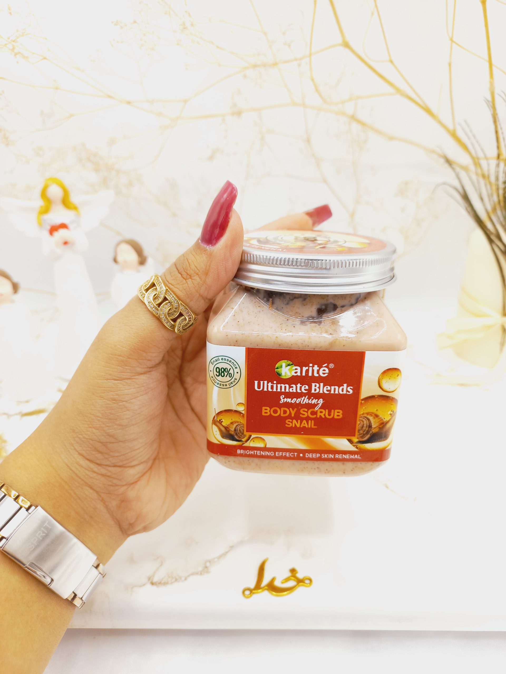 اسکراب شنی بدن کاسه ای حلزون 320 میل کاریته karite