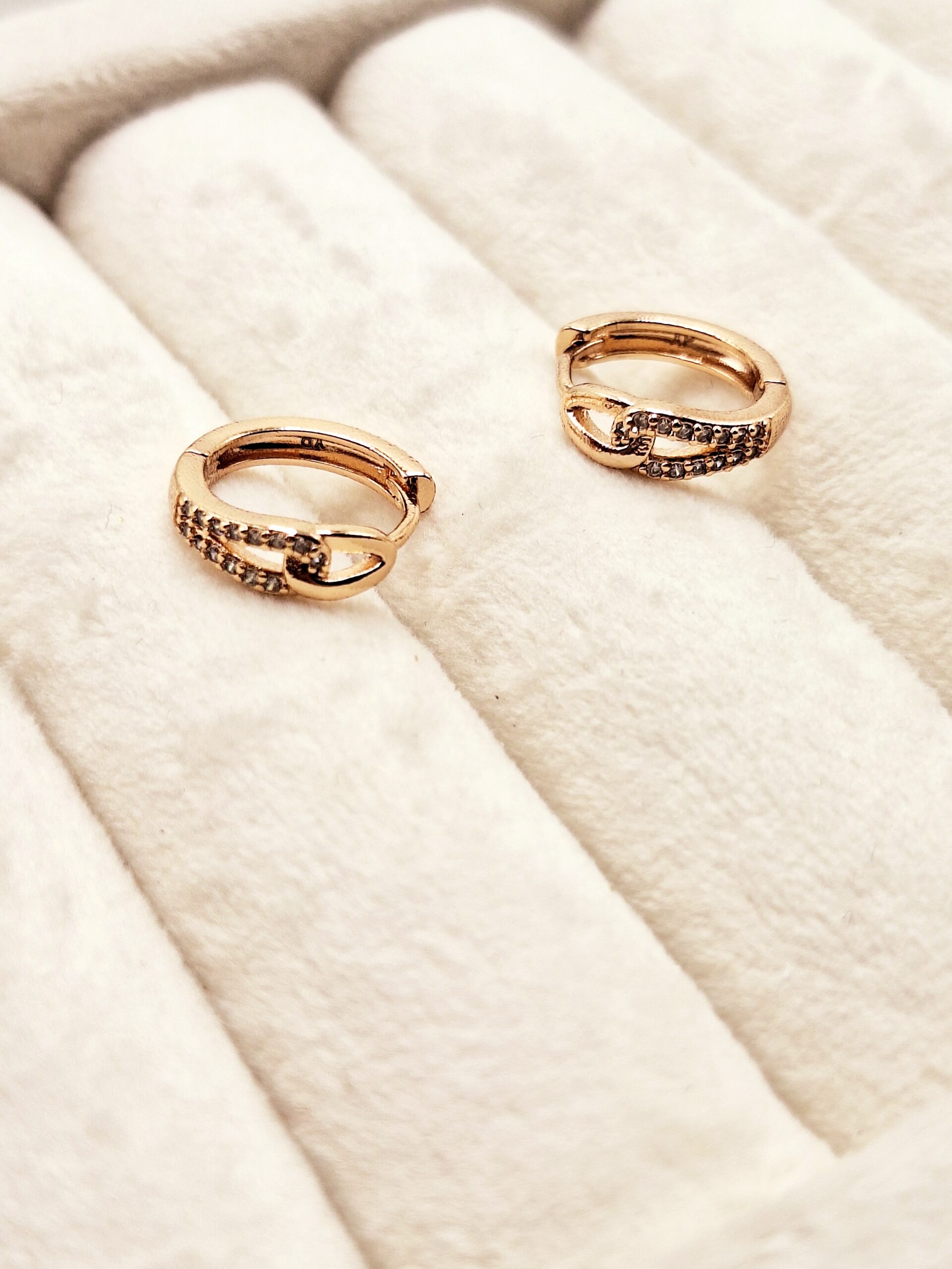 گوشواره طلایی طرح مینمال قفلی برند ژوپینگ