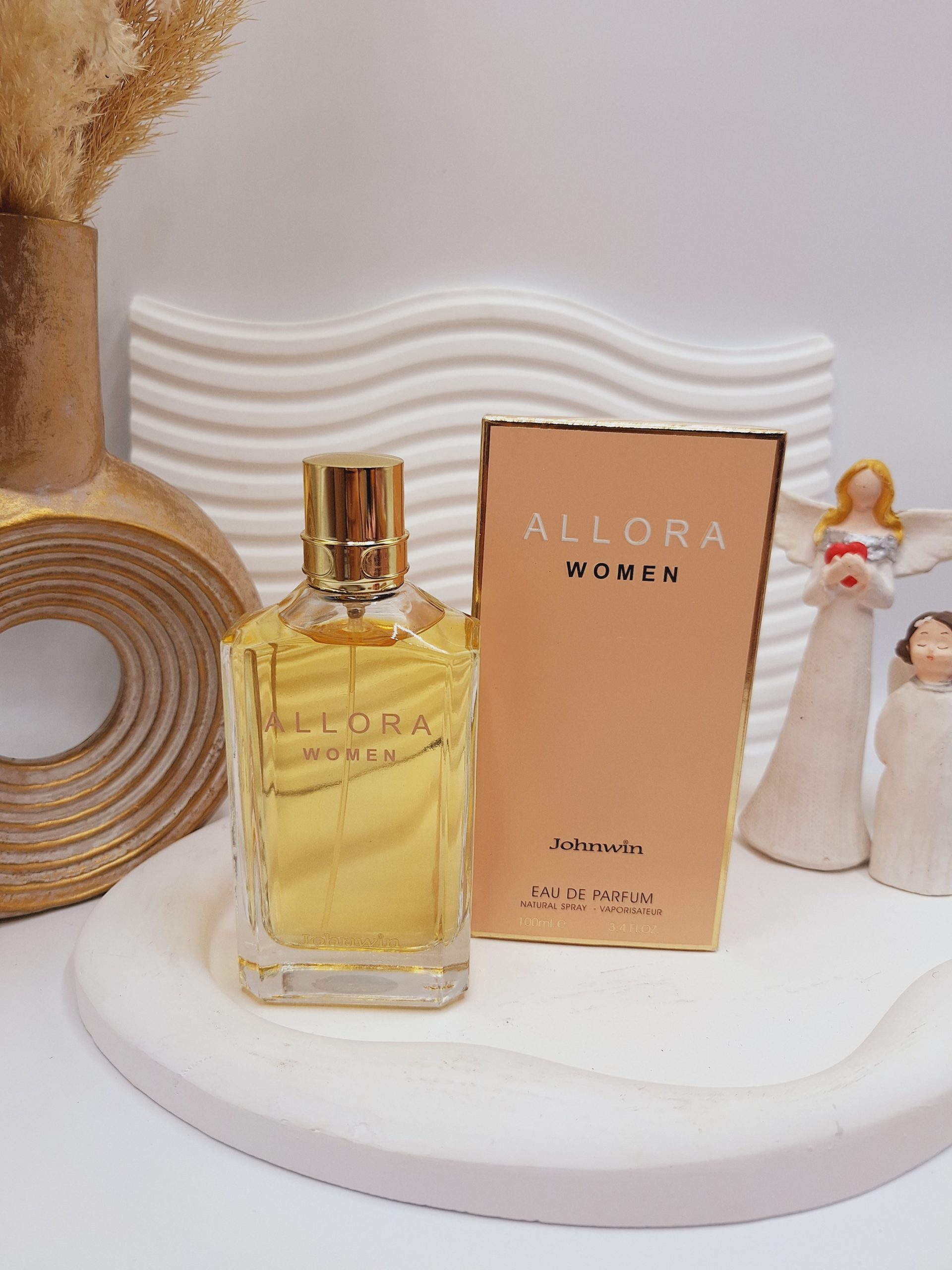 ادکلن ۱۰۰ میل شرکتی ماندگاری 8 ساعته مدل ALLORA WOMEN Johnwin کد 2339