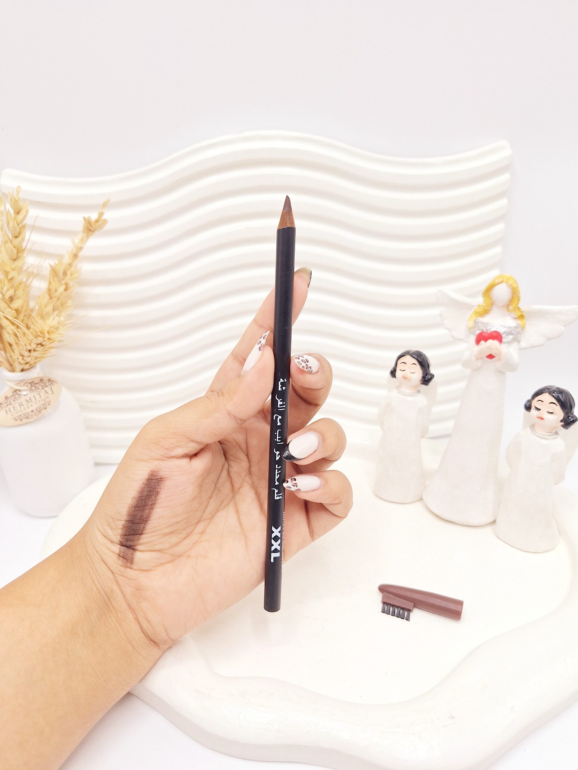 مداد ابرو فرچه دار MISS-ROMANTIC