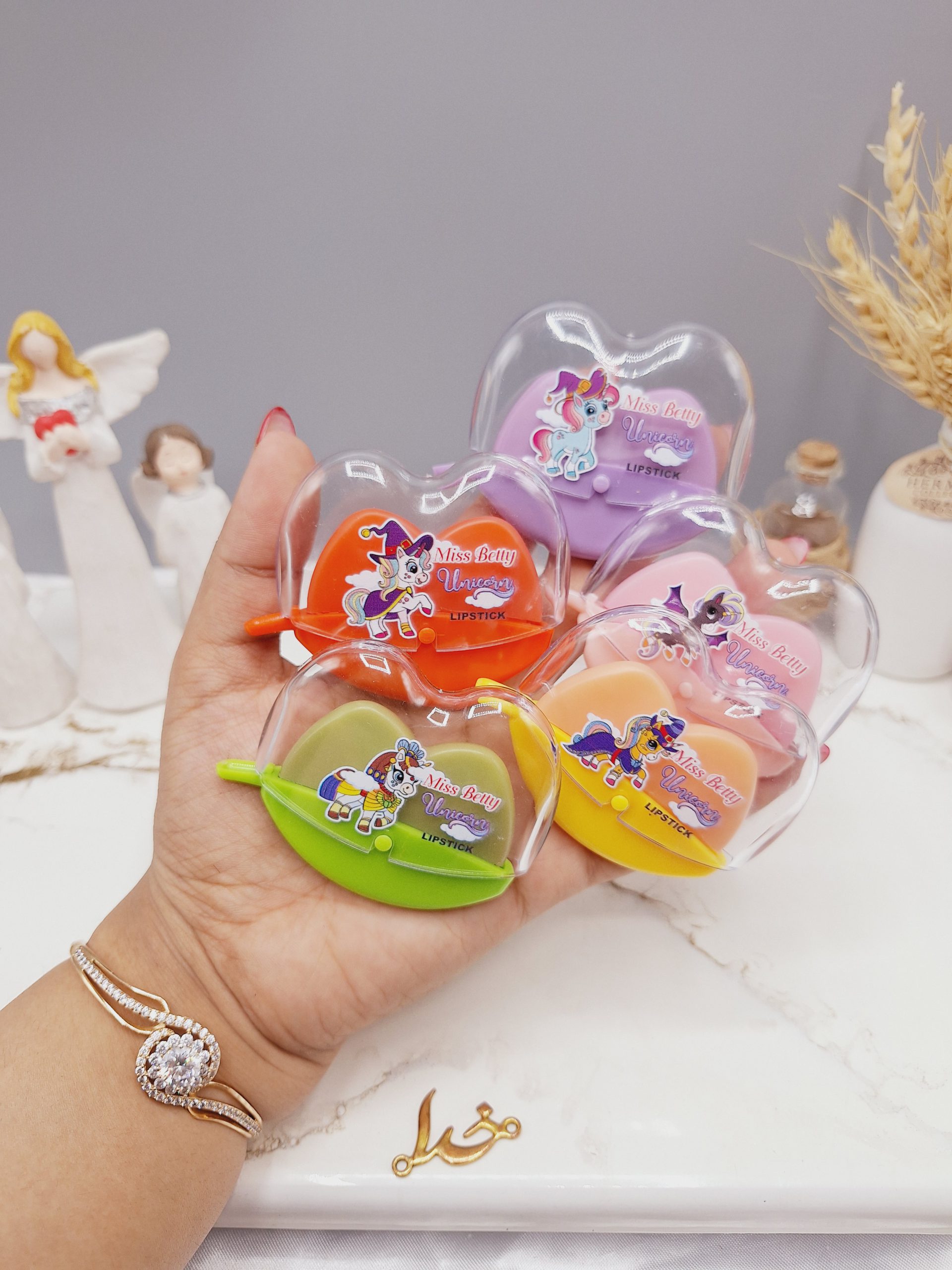 بالم لب طرح اسب تک شاخ برند میس بتی Miss Betty کد K3311