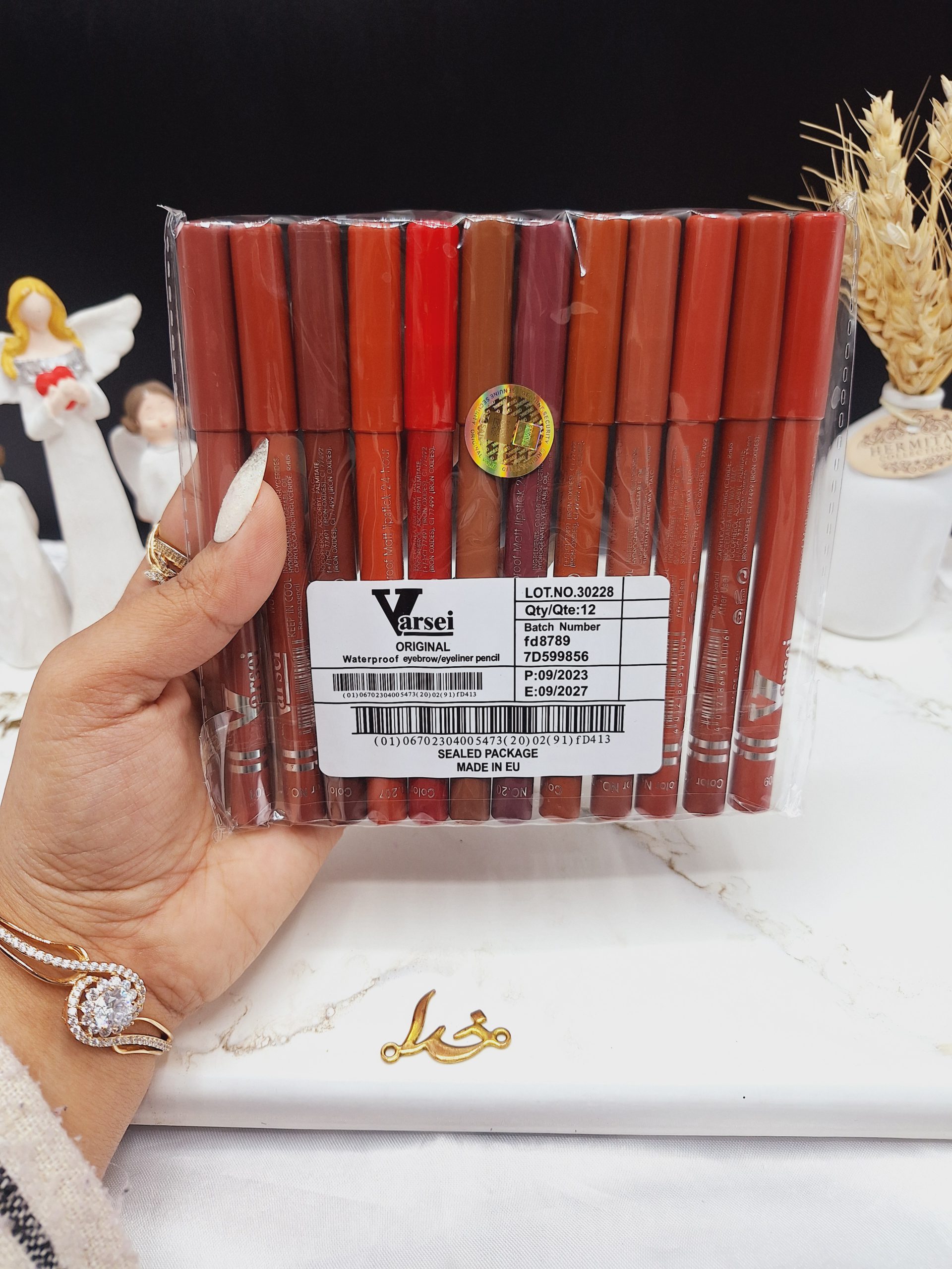 رژ مدادی بدون تراش برند ورسای Varsei اصلی کد 30228