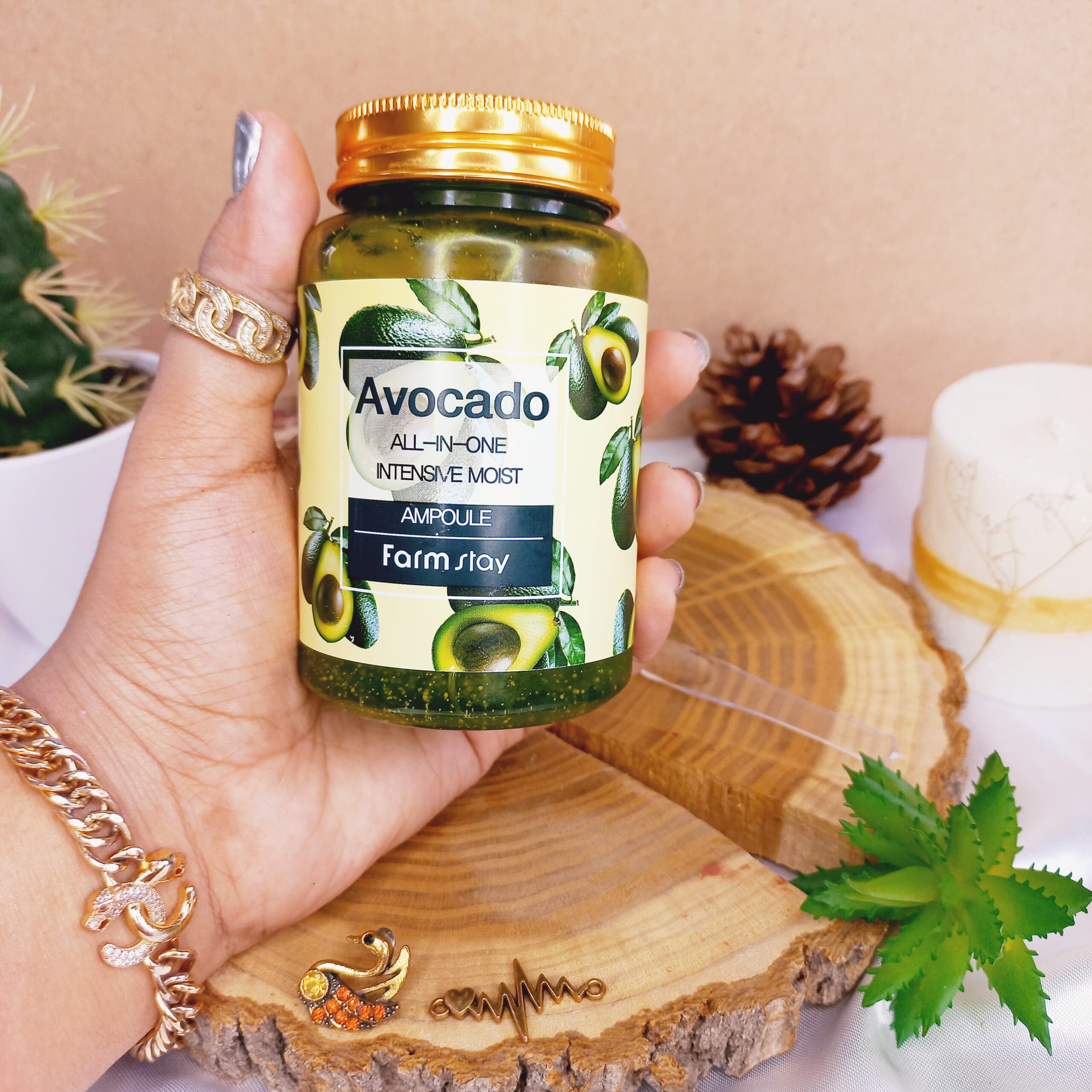 ژل آمپول چند کاره و آبرسان آووکادو فارم استی | پخش عمده