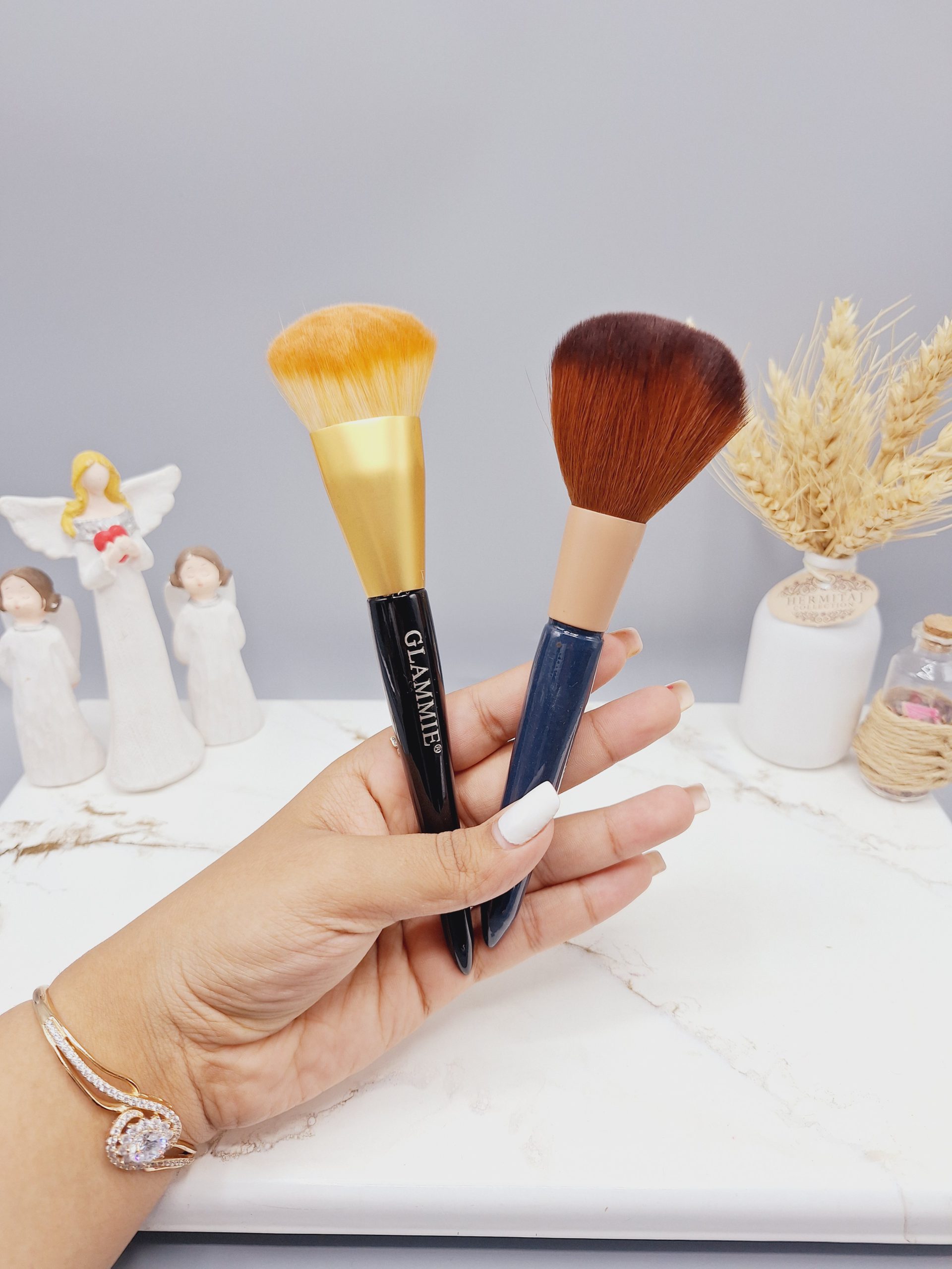 براش میکاپ مدل متخلف طرح رندم