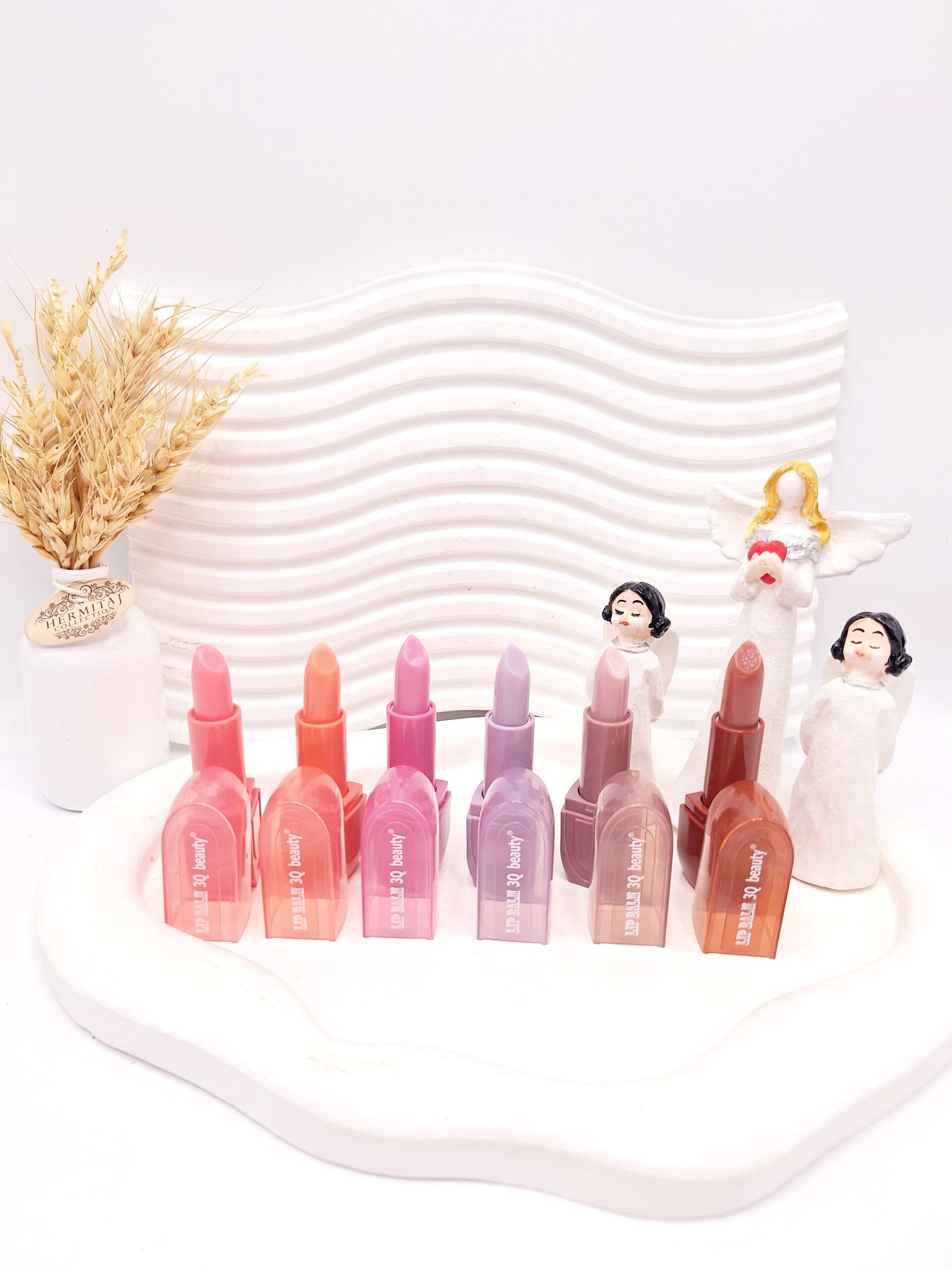 بالم لب مرطوب کننده شیشه ای LIP BALM 3Q beauty کد 303