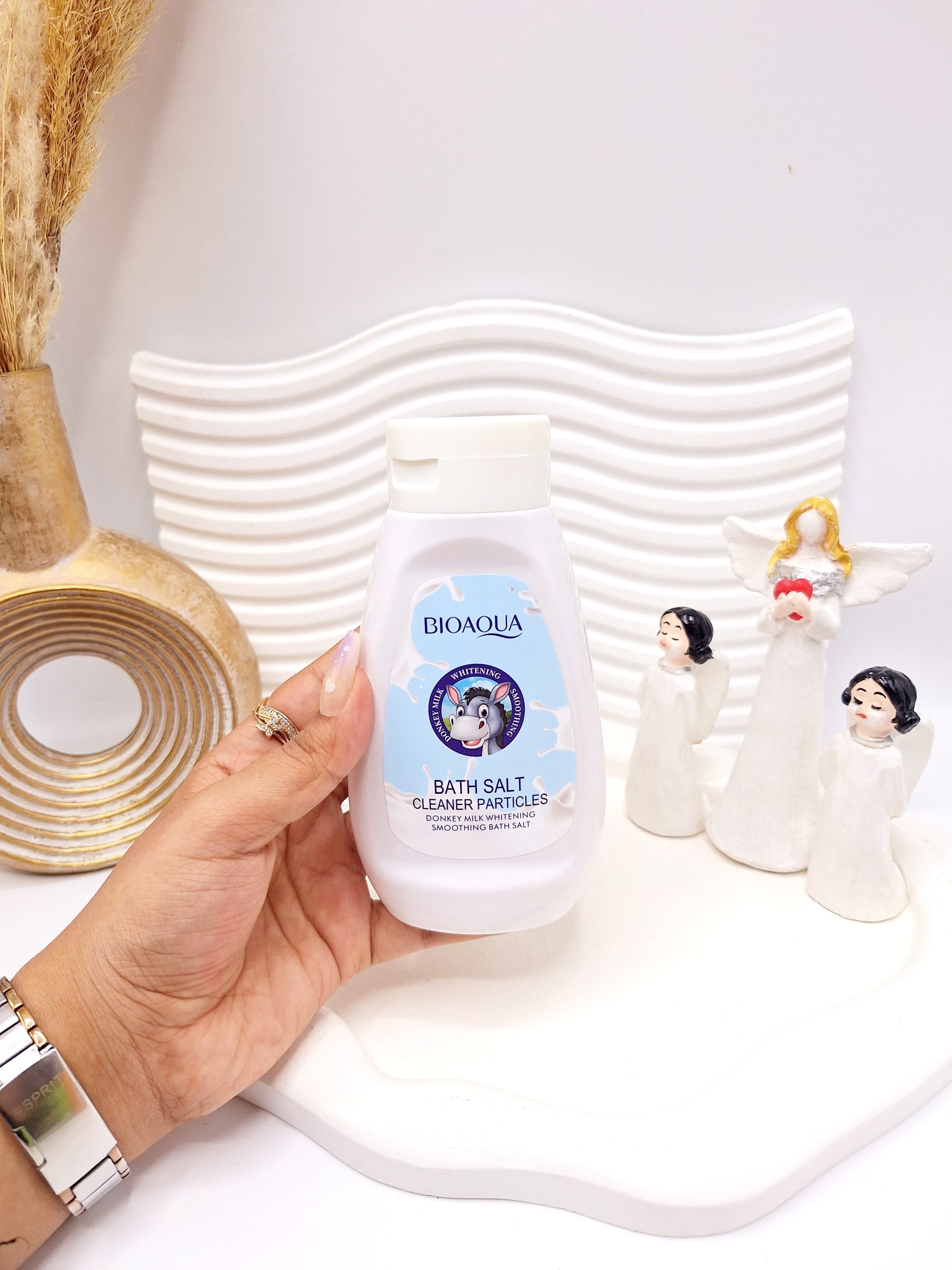 نمک بدن شیر الاغ حجم 430 گرم برند بیوآکوا کد 3563