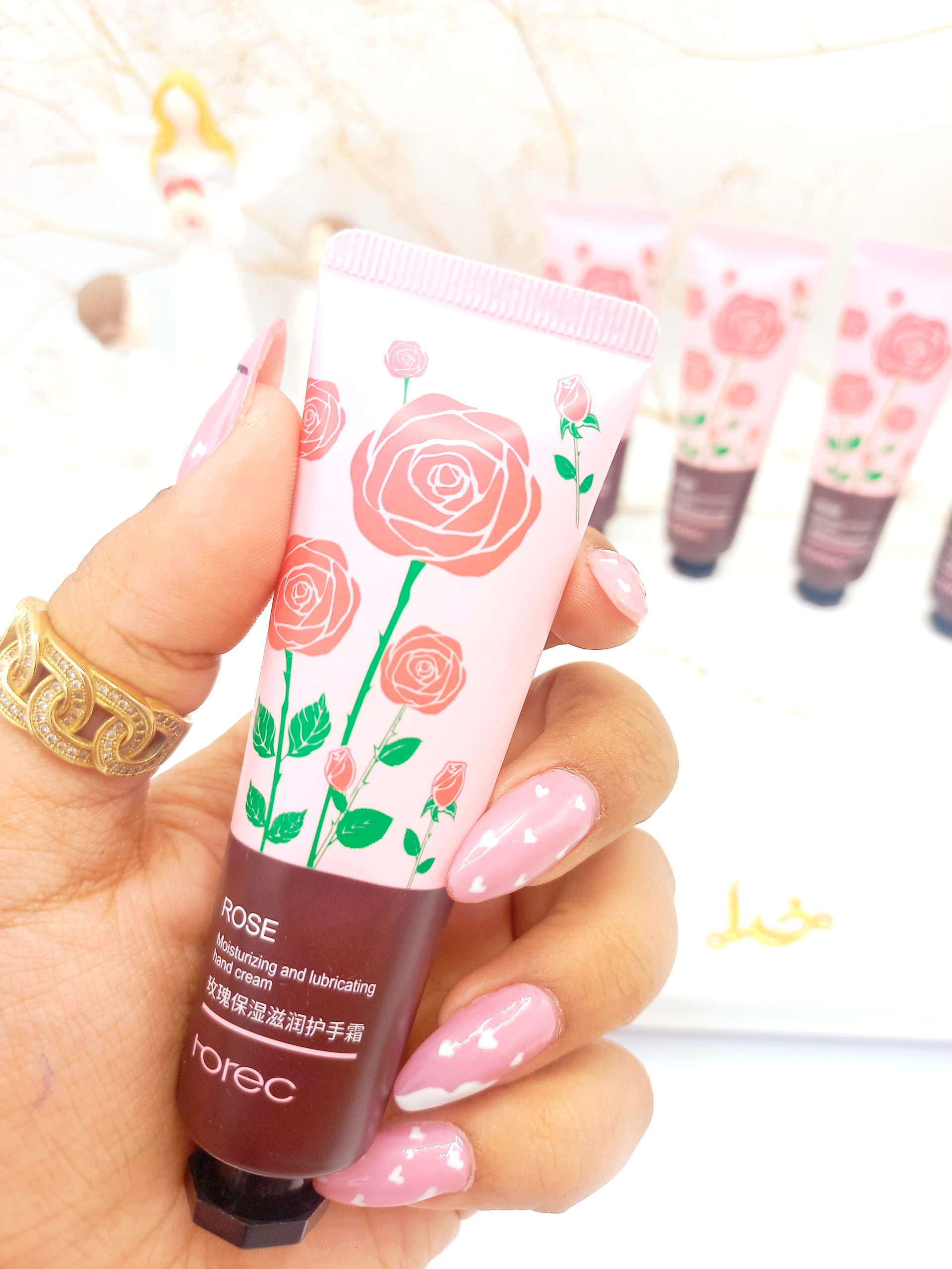 کرم دست تیوپی گل رز 30 گرم هورس HOREC کد HC95409