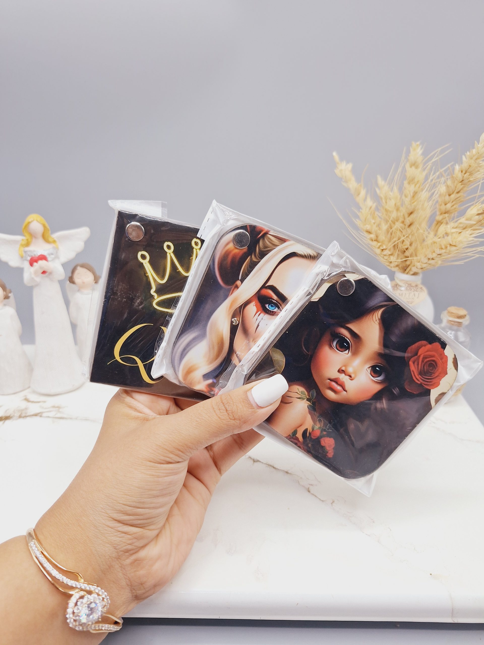 آینه مربعی طرح دختر مدلینگ